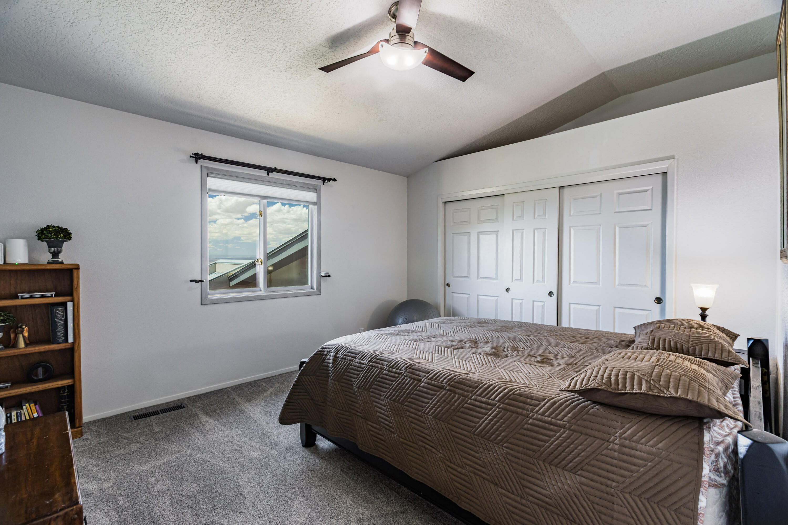 Photo 10 — 13616 Deer Trail Place NE