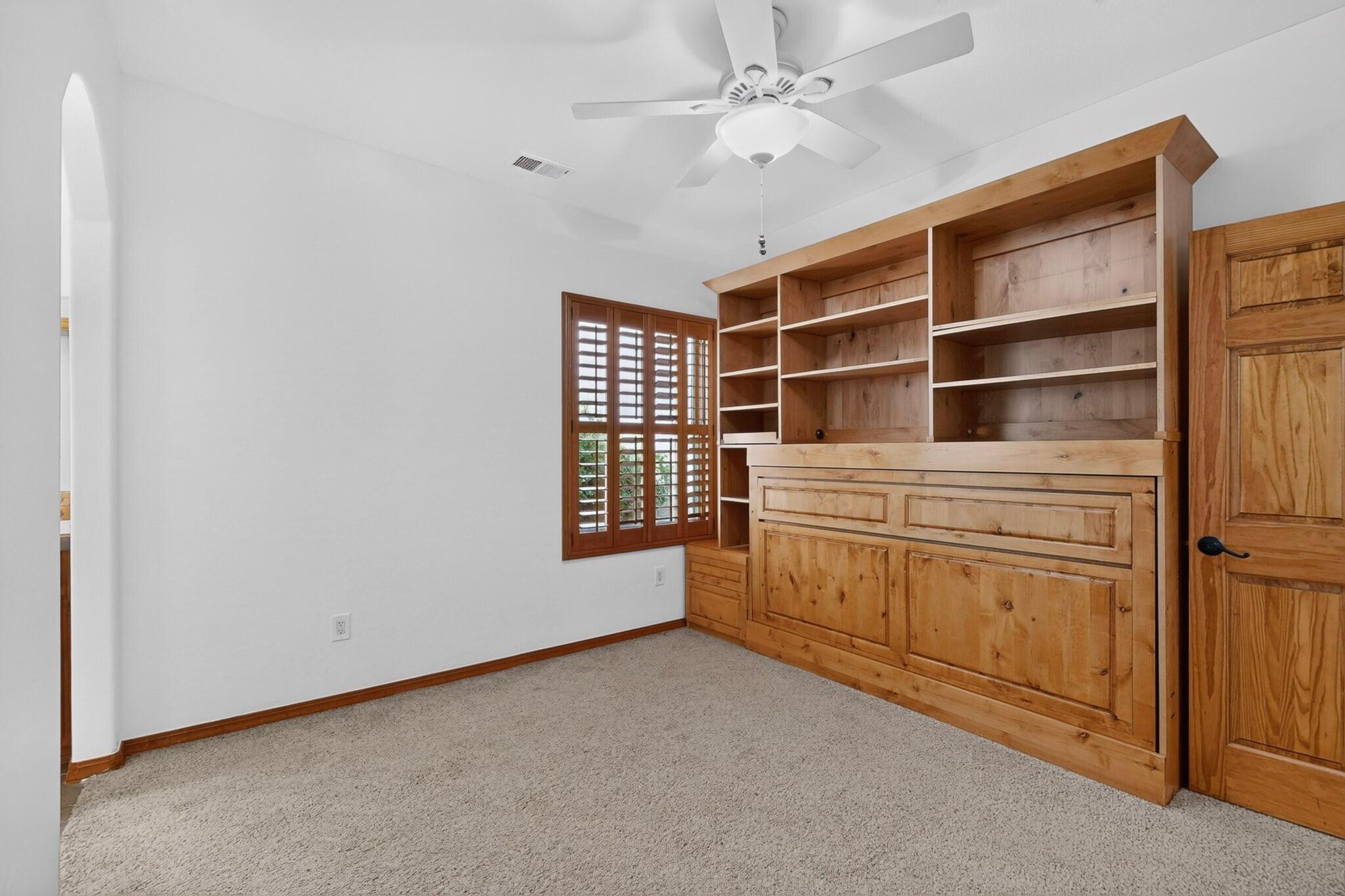 Photo 6 — 236 Anna Maria Place SW