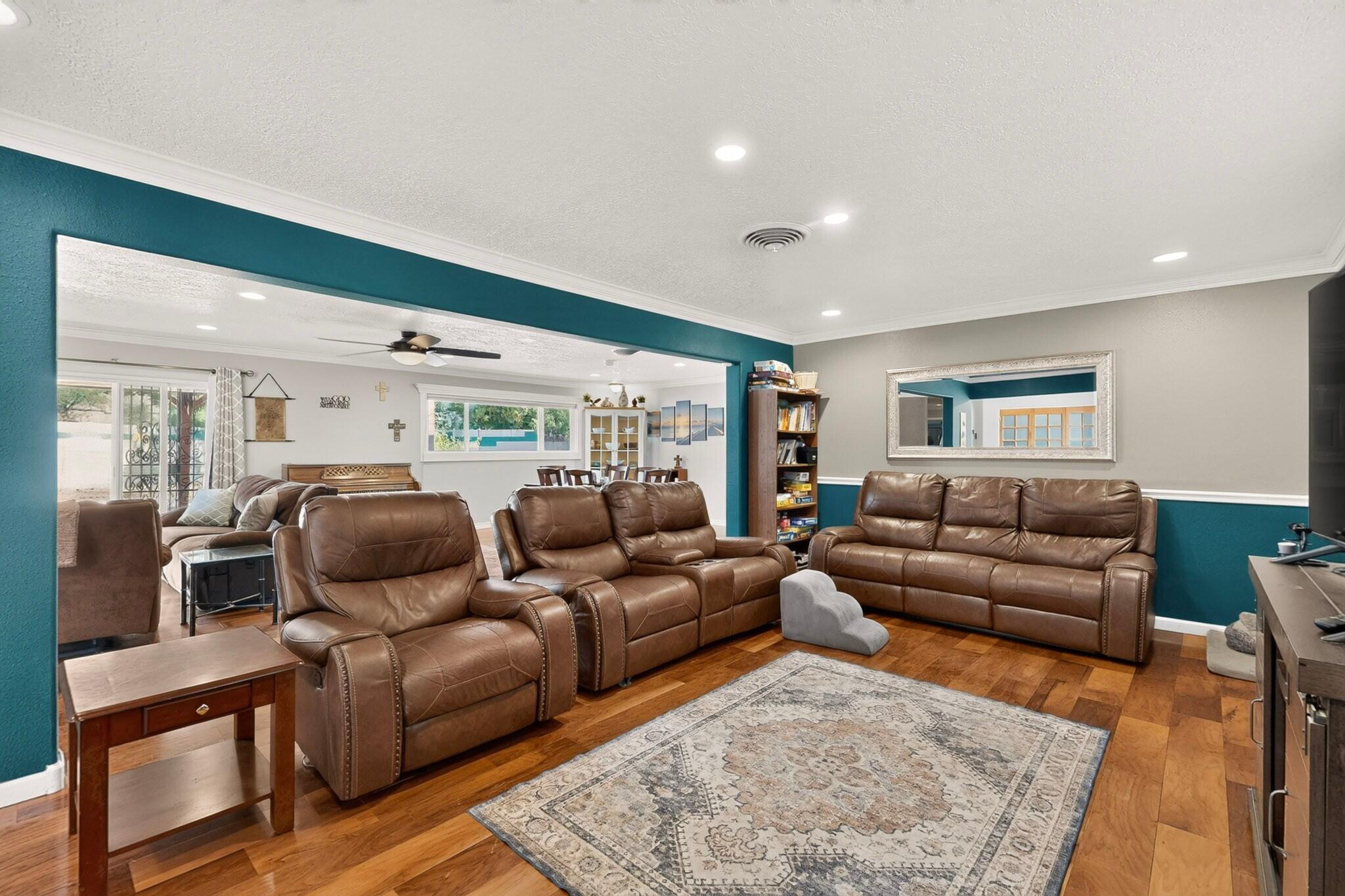 Photo 12 — 8316 Dellwood Road NE