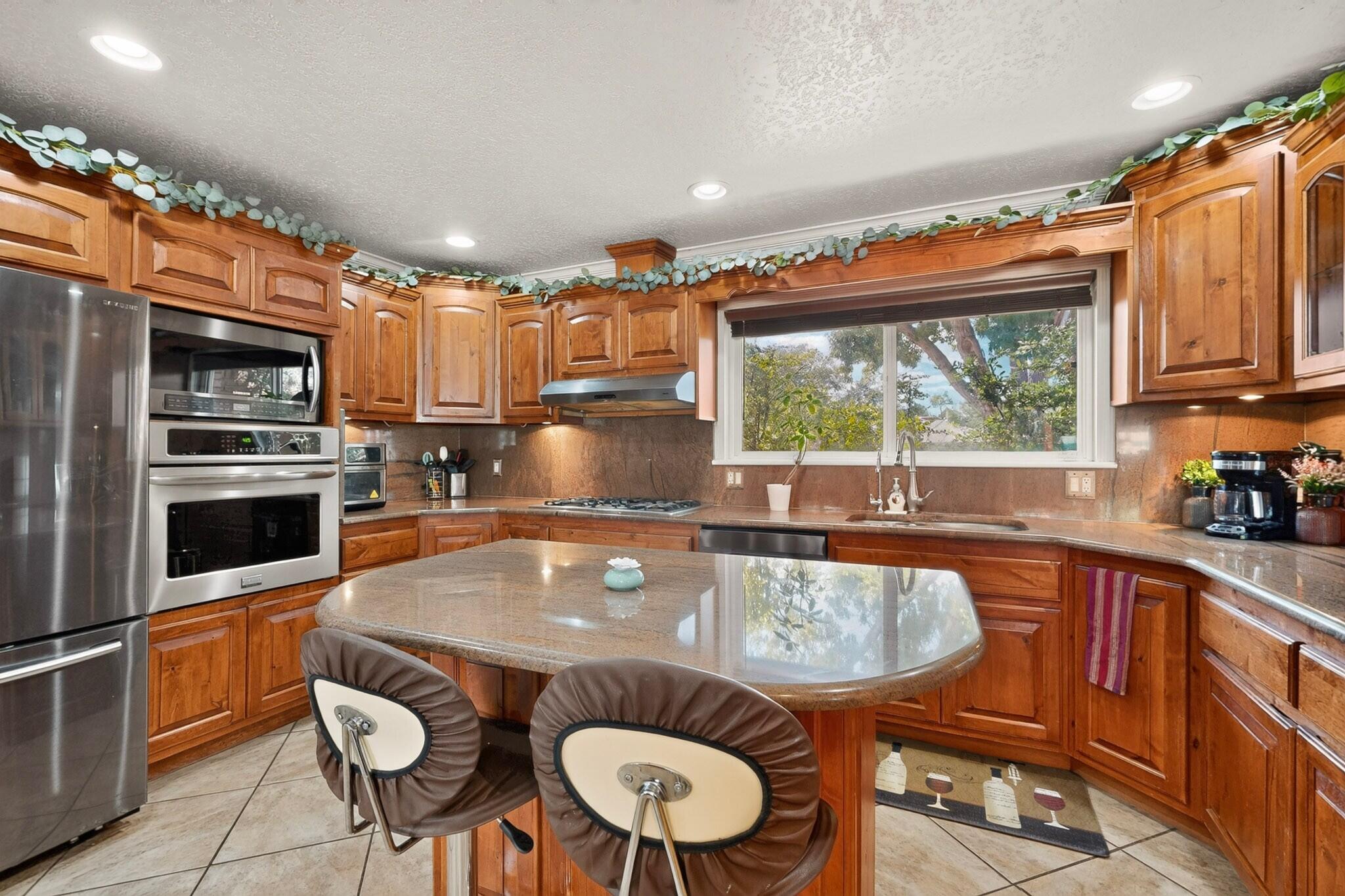Photo 18 — 8316 Dellwood Road NE