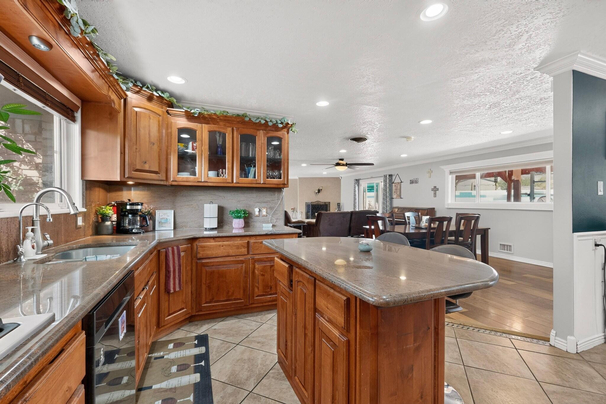 Photo 20 — 8316 Dellwood Road NE