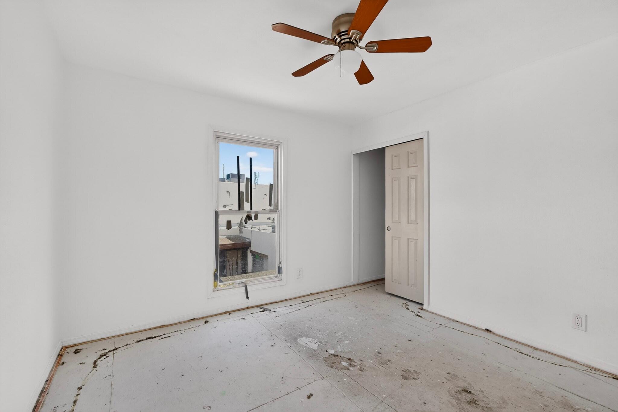 Photo 5 — 71 Calle Loma Parda NW