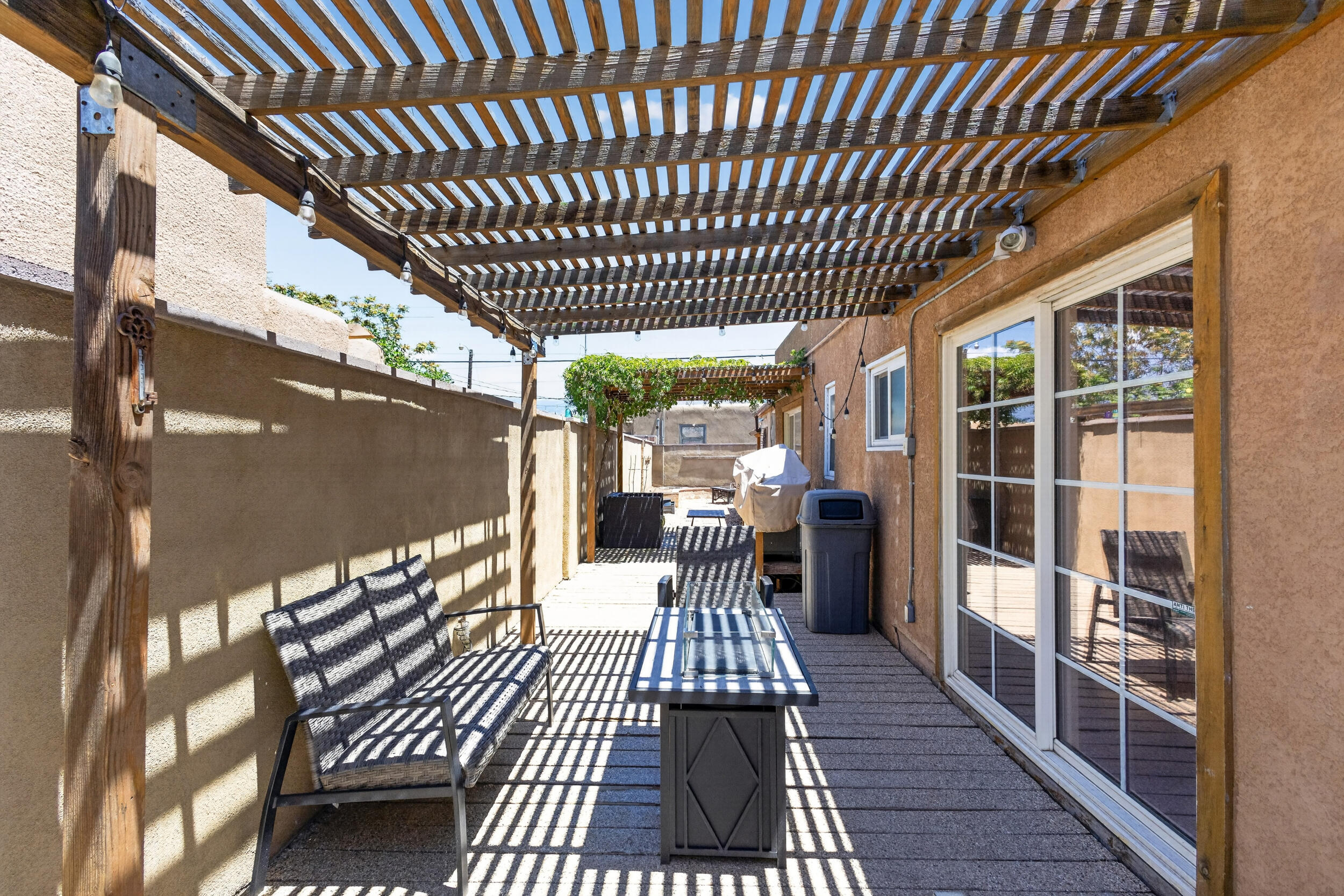 Photo 2 — 8403 Haines Avenue NE