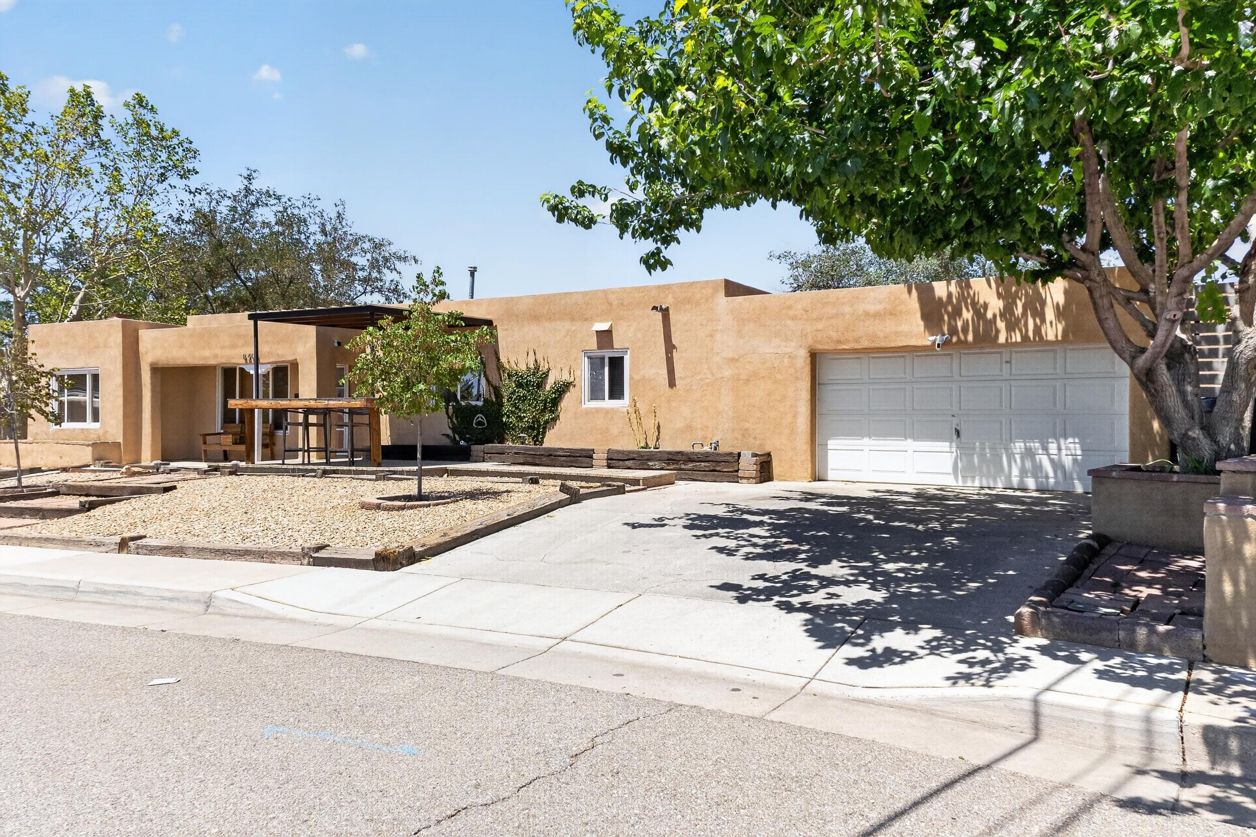 Photo 18 — 8403 Haines Avenue NE