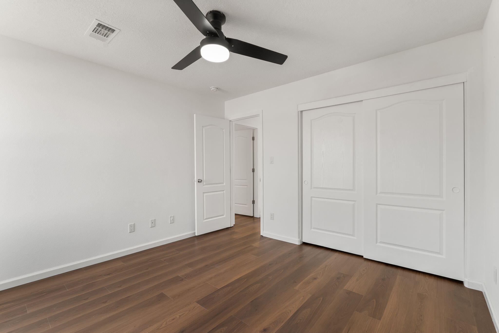 Photo 9 — 2830 Cedro Lane SE
