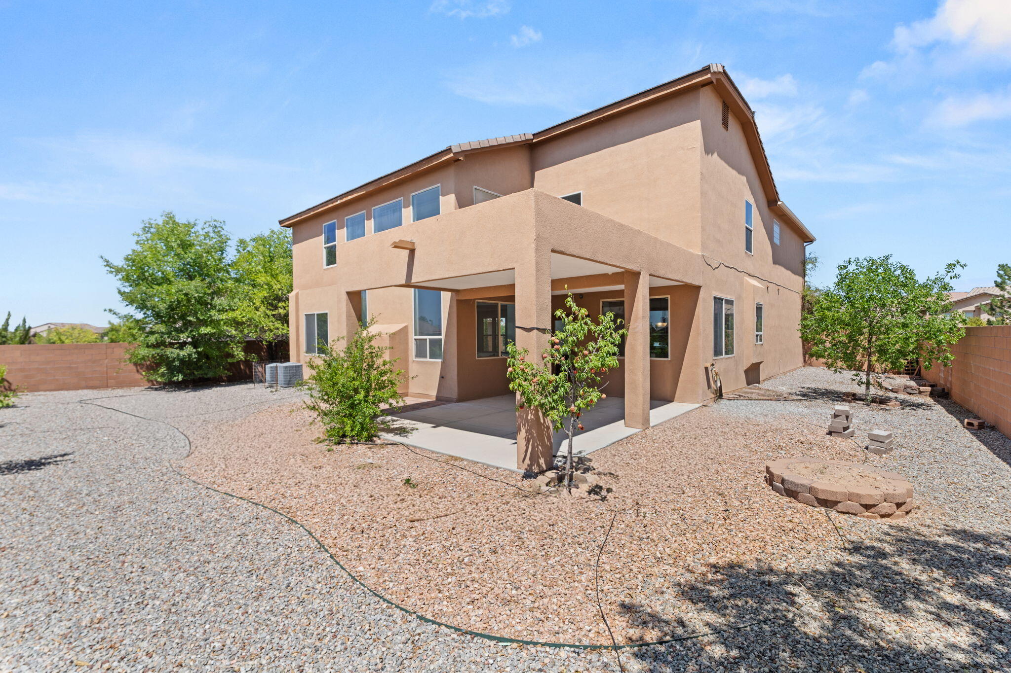 Photo 5 — 2830 Cedro Lane SE