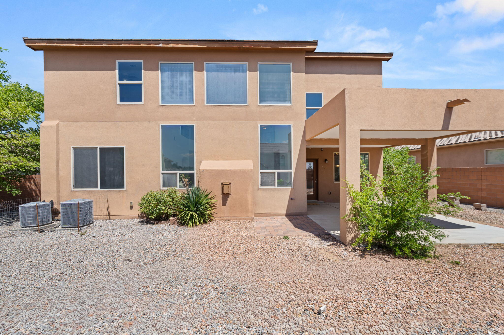 Photo 3 — 2830 Cedro Lane SE