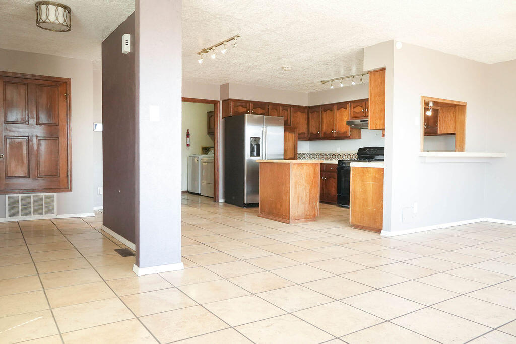 Photo 20 — 1625 Bluffside Place NW