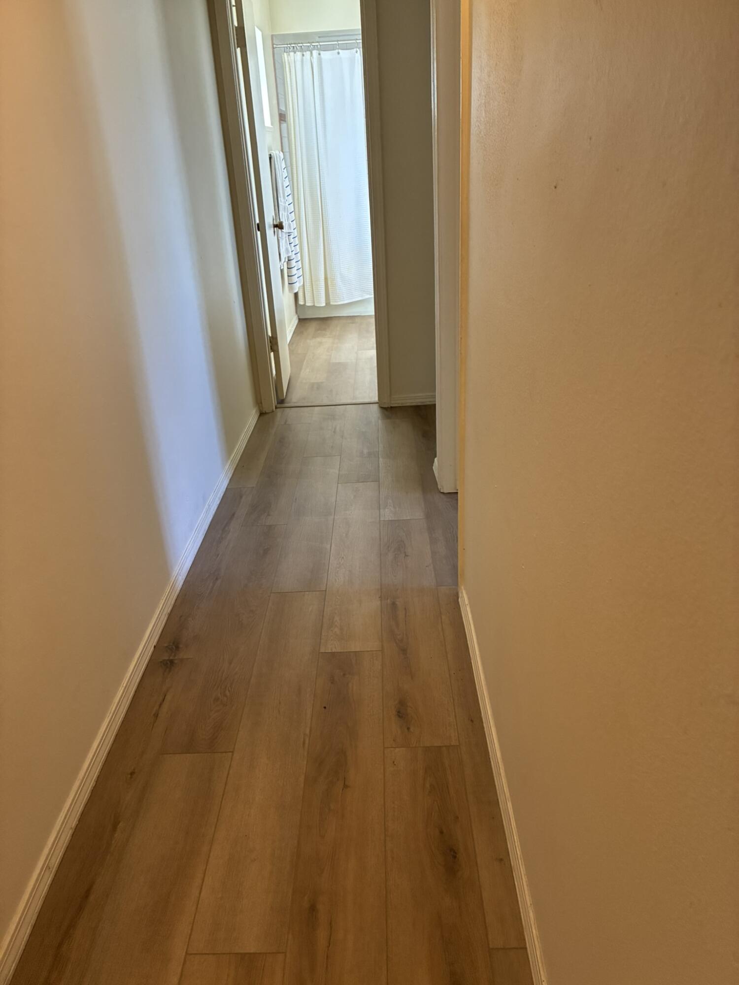 Photo 18 — 11528 Nassau Drive NE