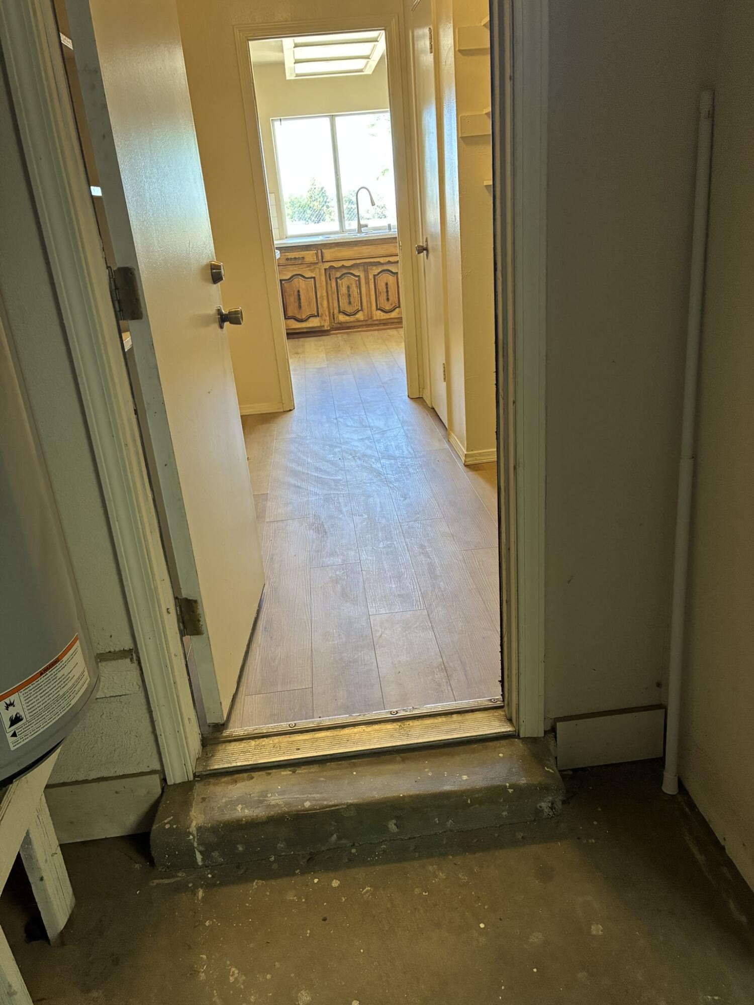 Photo 10 — 11528 Nassau Drive NE