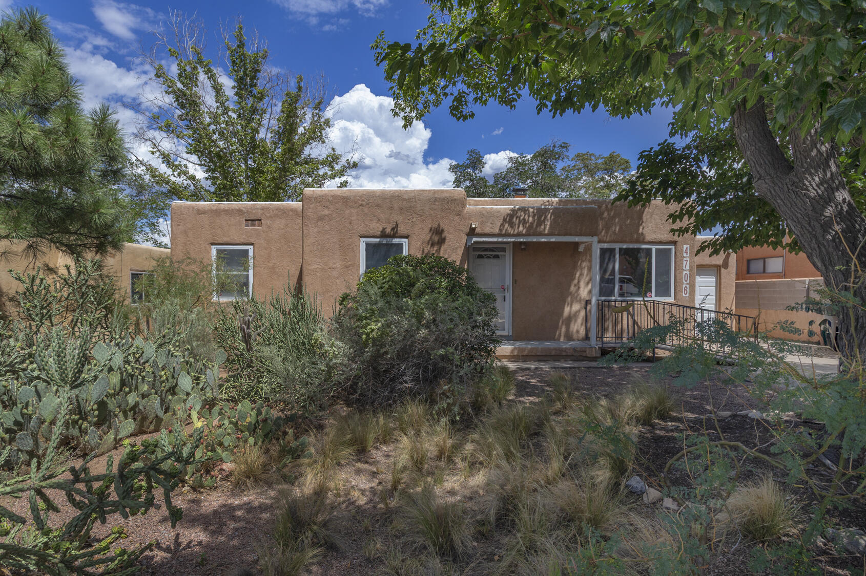 4706 Southern Avenue SE, Albuquerque, NM 87108