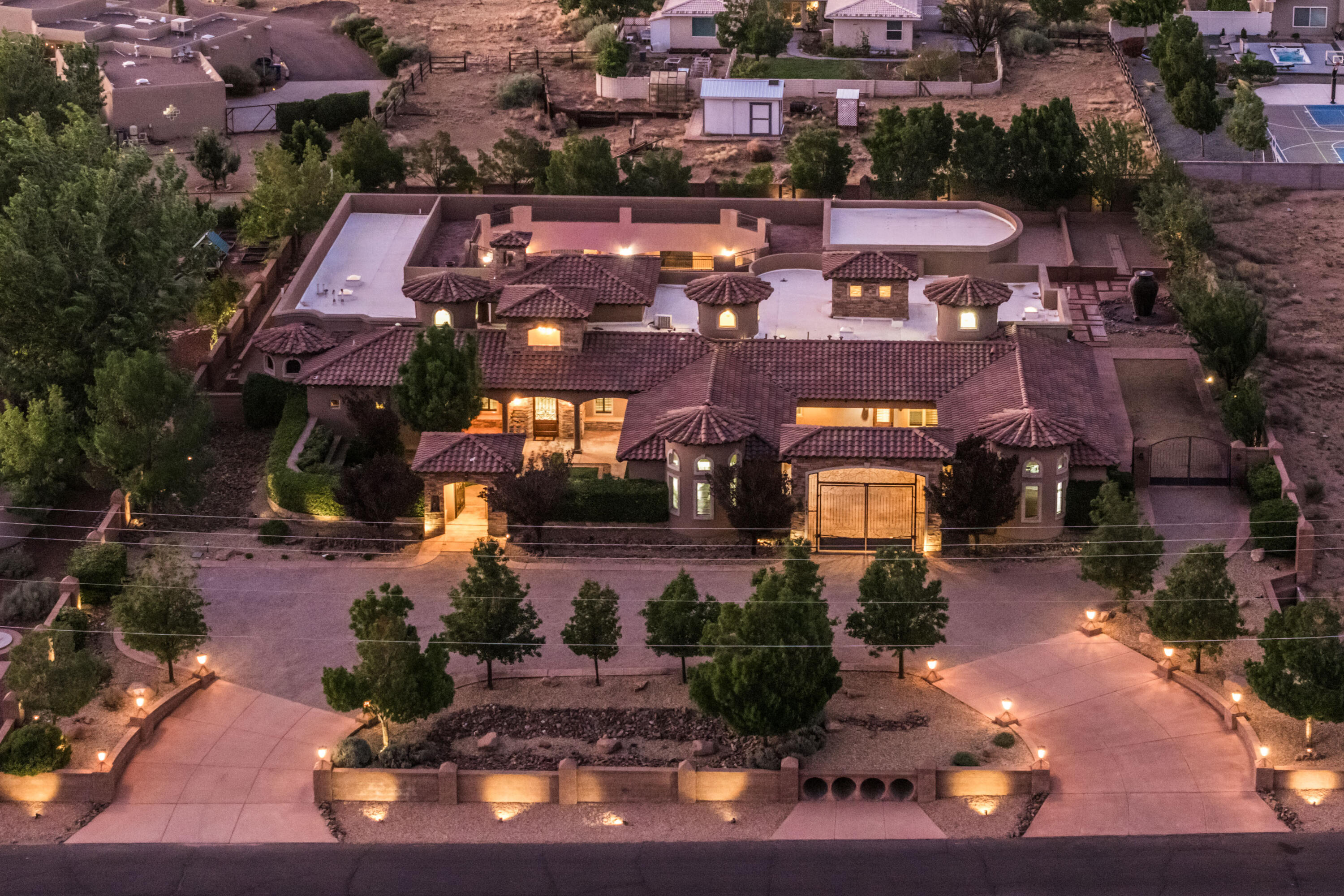 8801 Glendale Avenue NE, Albuquerque, NM 87122