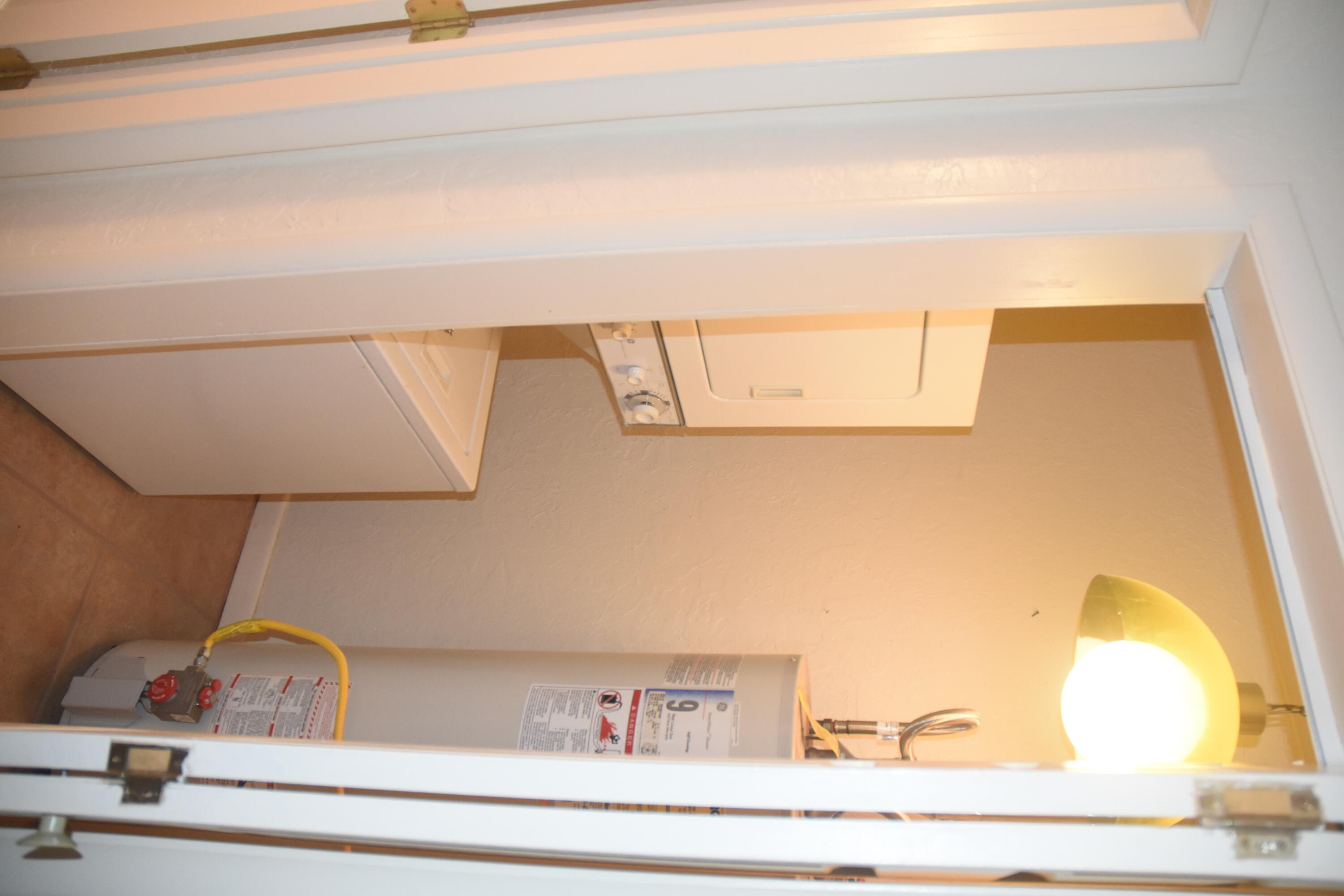 Photo 3 — 4013 Thaxton Avenue SE