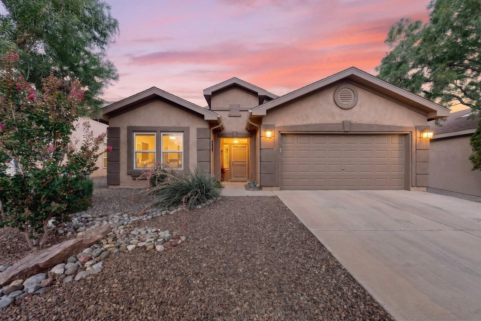 10215 Ventana Oeste Drive NW, Albuquerque, NM 87114