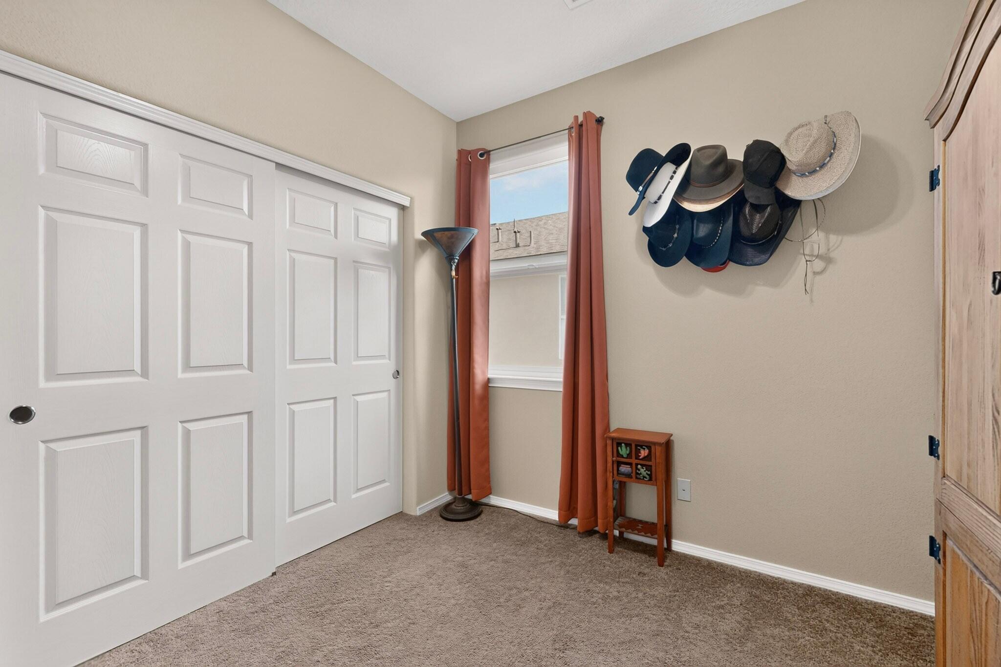 Photo 13 — 10215 Ventana Oeste Drive NW