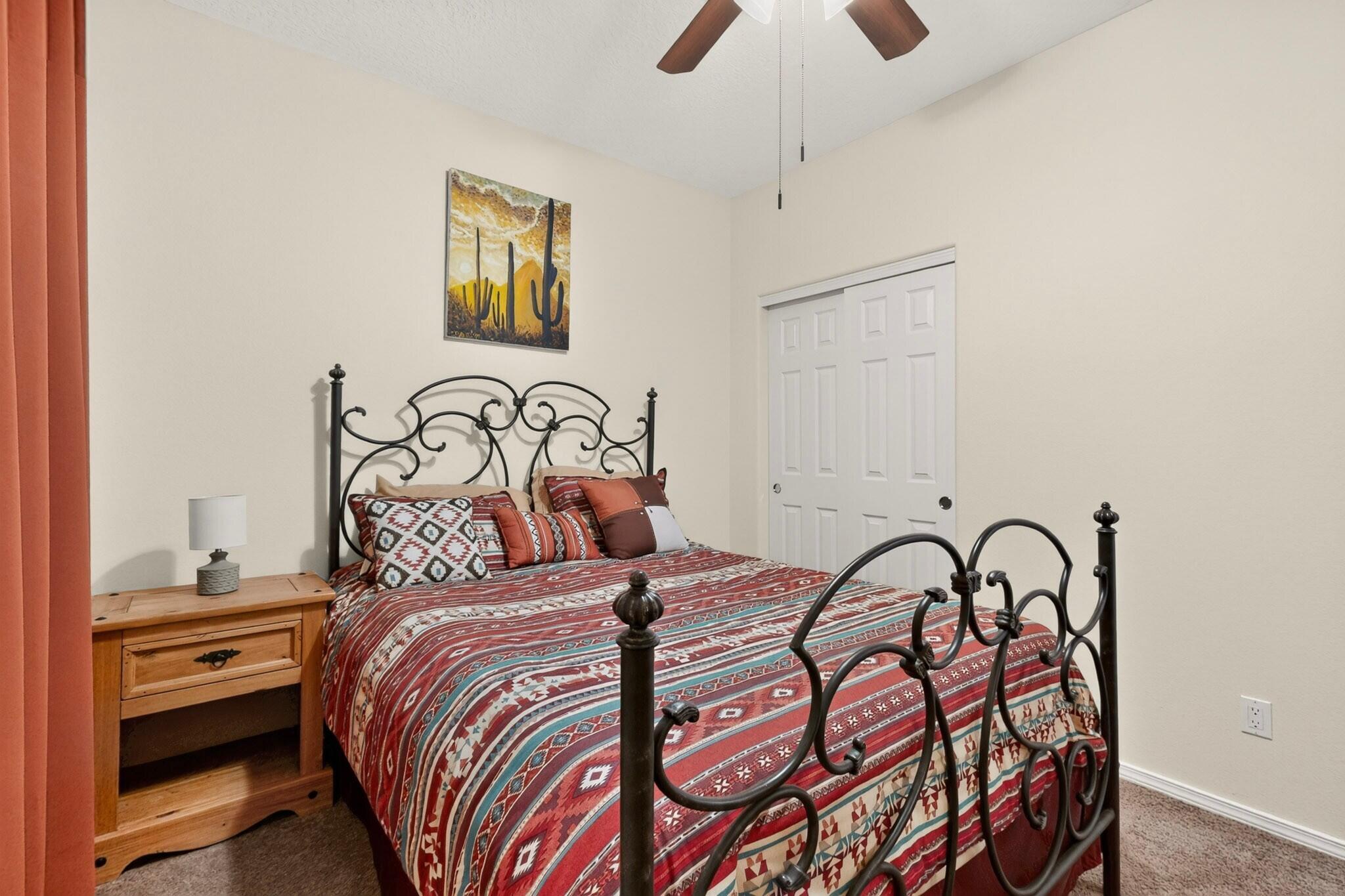 Photo 11 — 10215 Ventana Oeste Drive NW