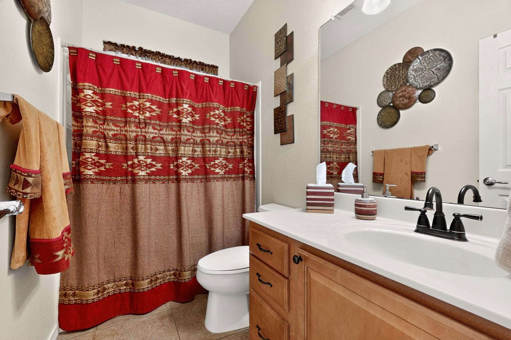Photo 10 — 10215 Ventana Oeste Drive NW