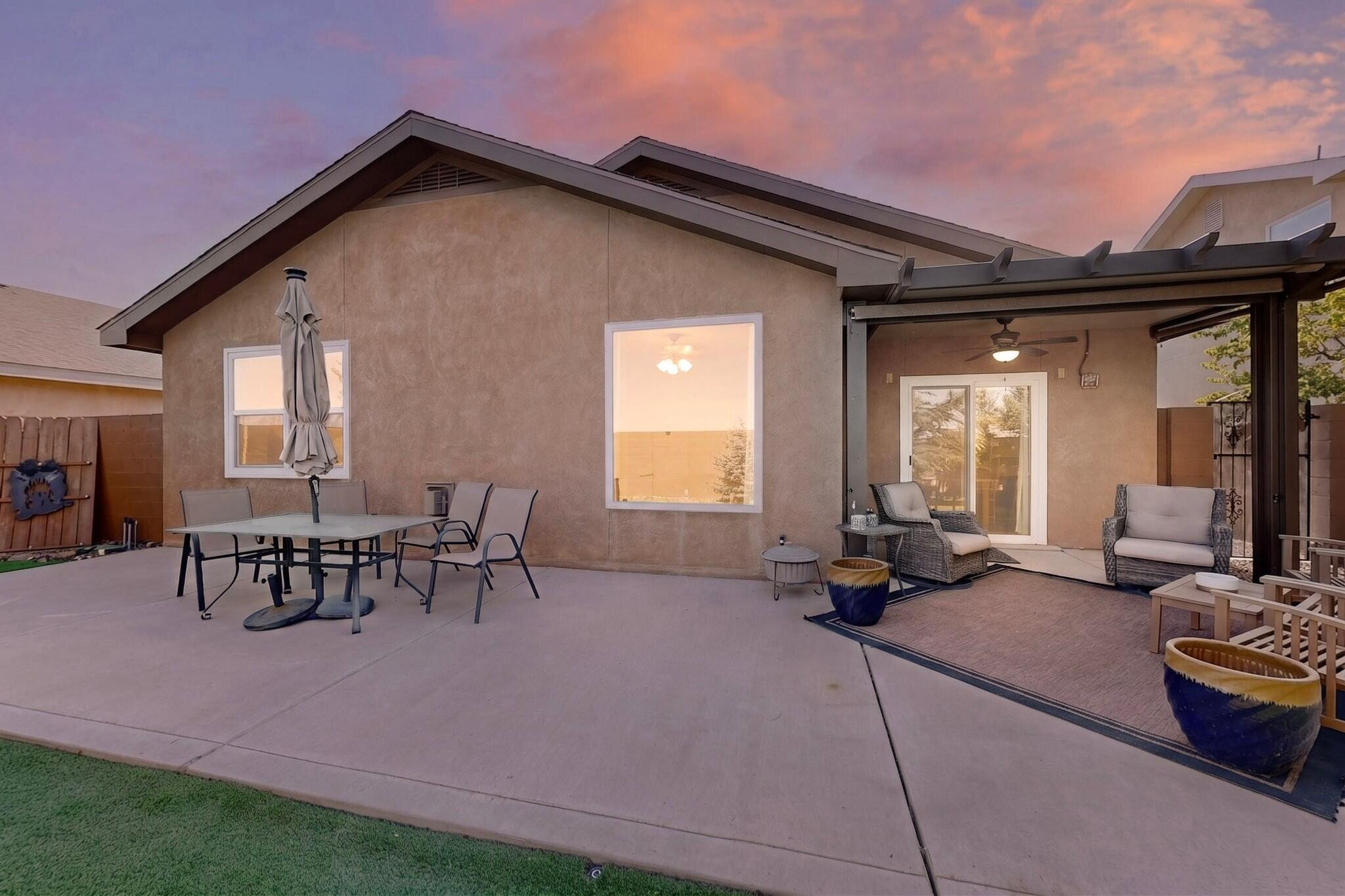 Photo 7 — 10215 Ventana Oeste Drive NW