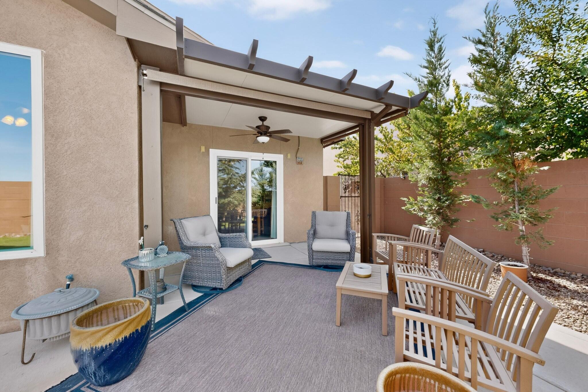 Photo 2 — 10215 Ventana Oeste Drive NW