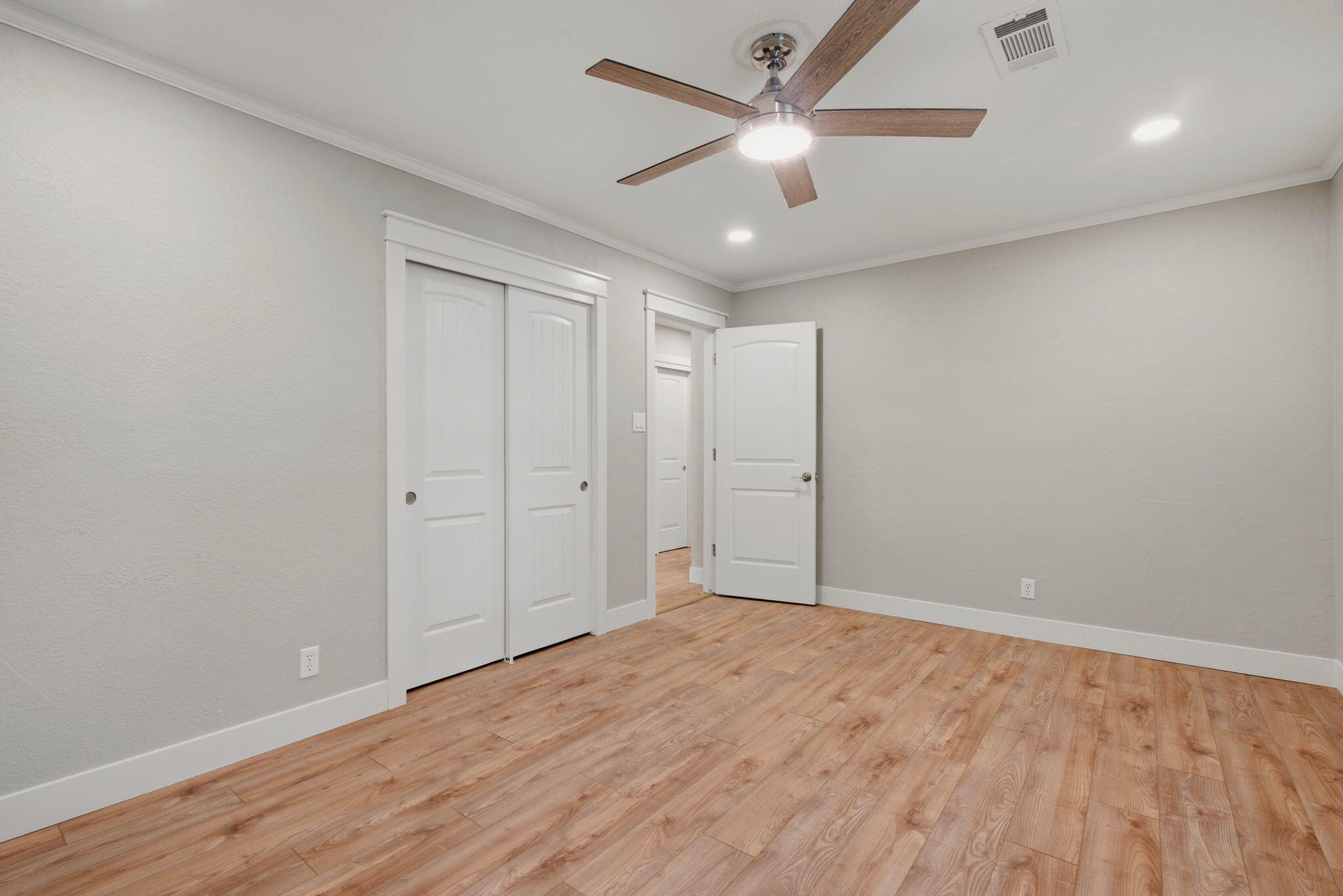 Photo 20 — 5401 Purcell Drive NE