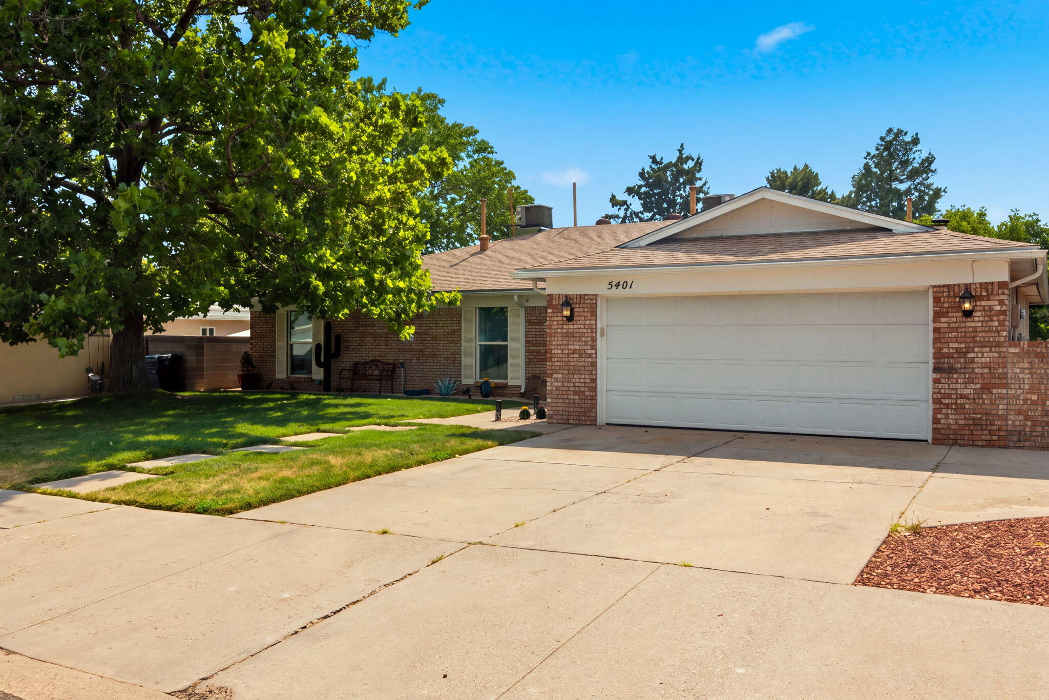 Photo 6 — 5401 Purcell Drive NE