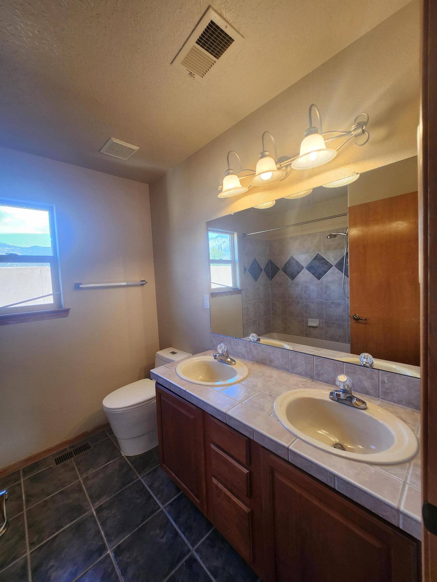Photo 3 — 13243 Silver Peak Place NE