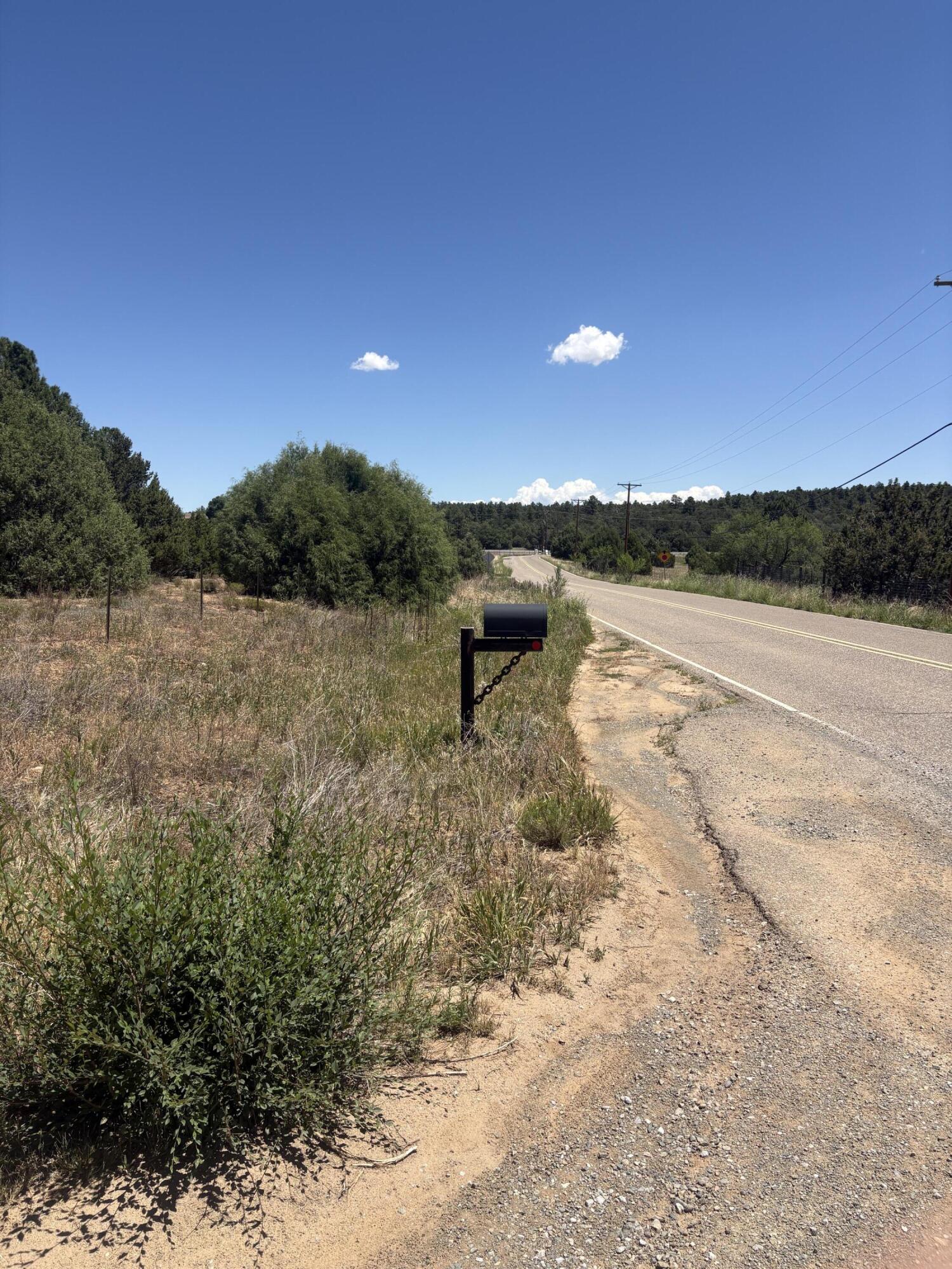 Photo 3 — 2 Falcon Lane