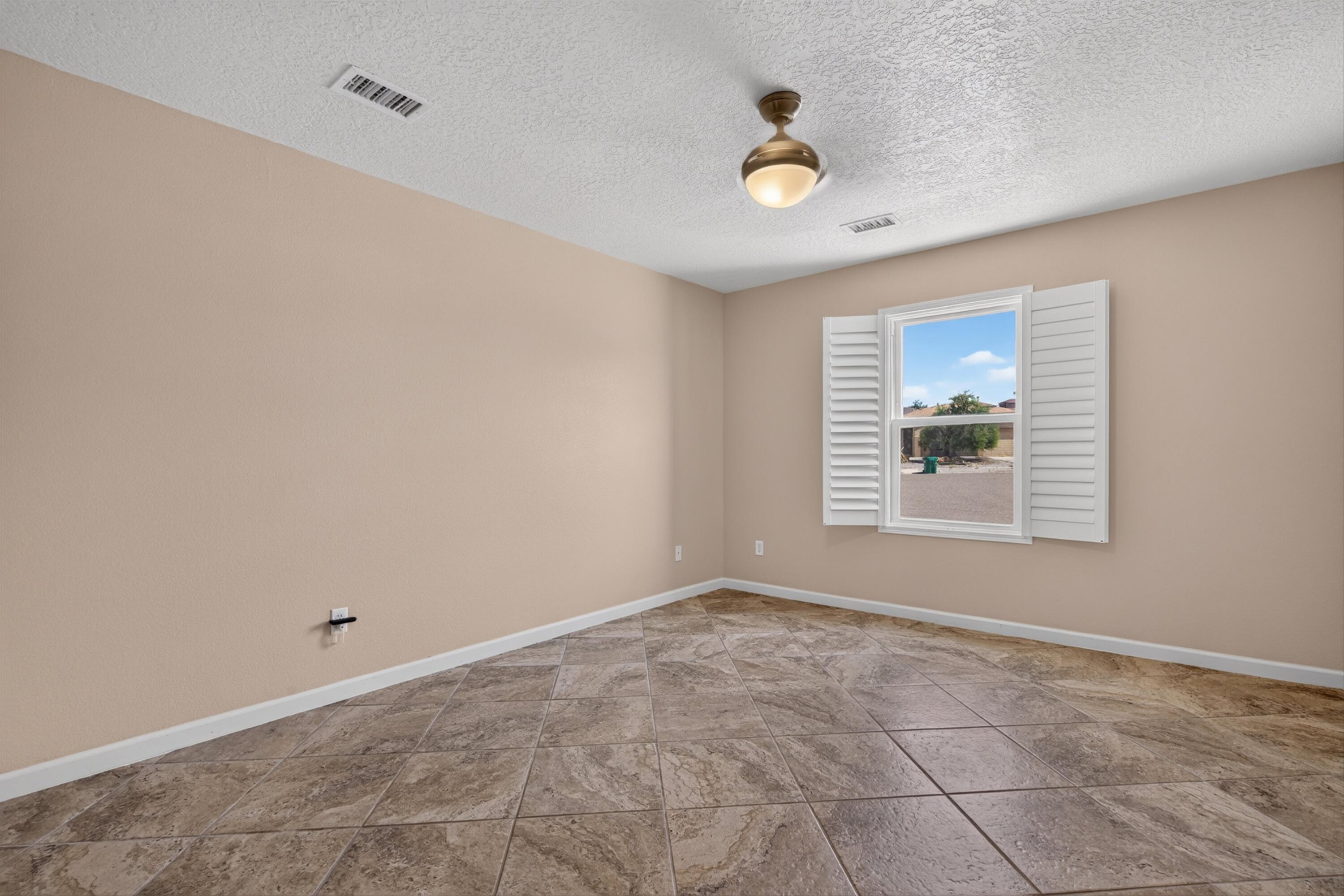Photo 6 — 6466 Hurley Court NE