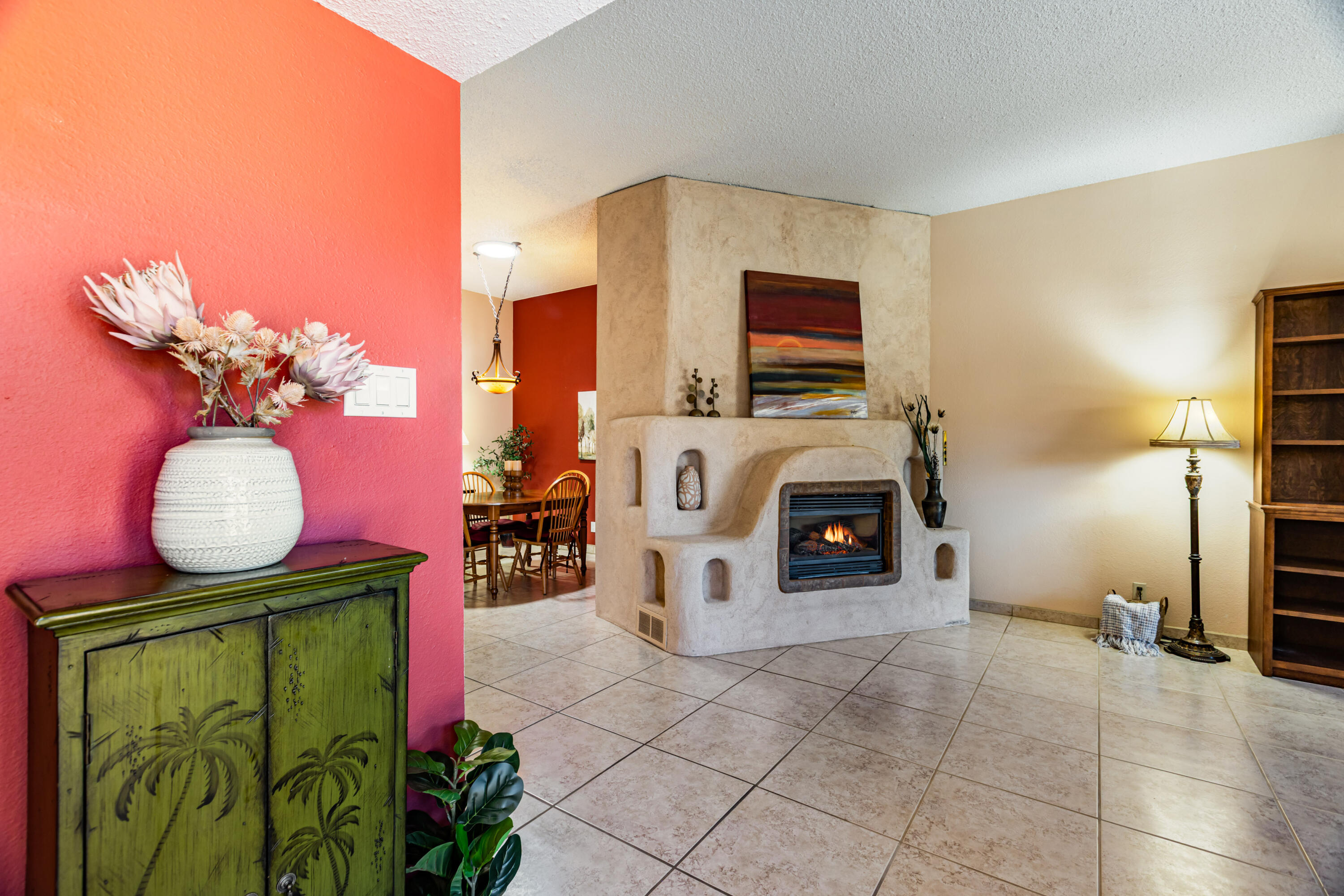 Photo 2 — 8506 Chambers Place NE