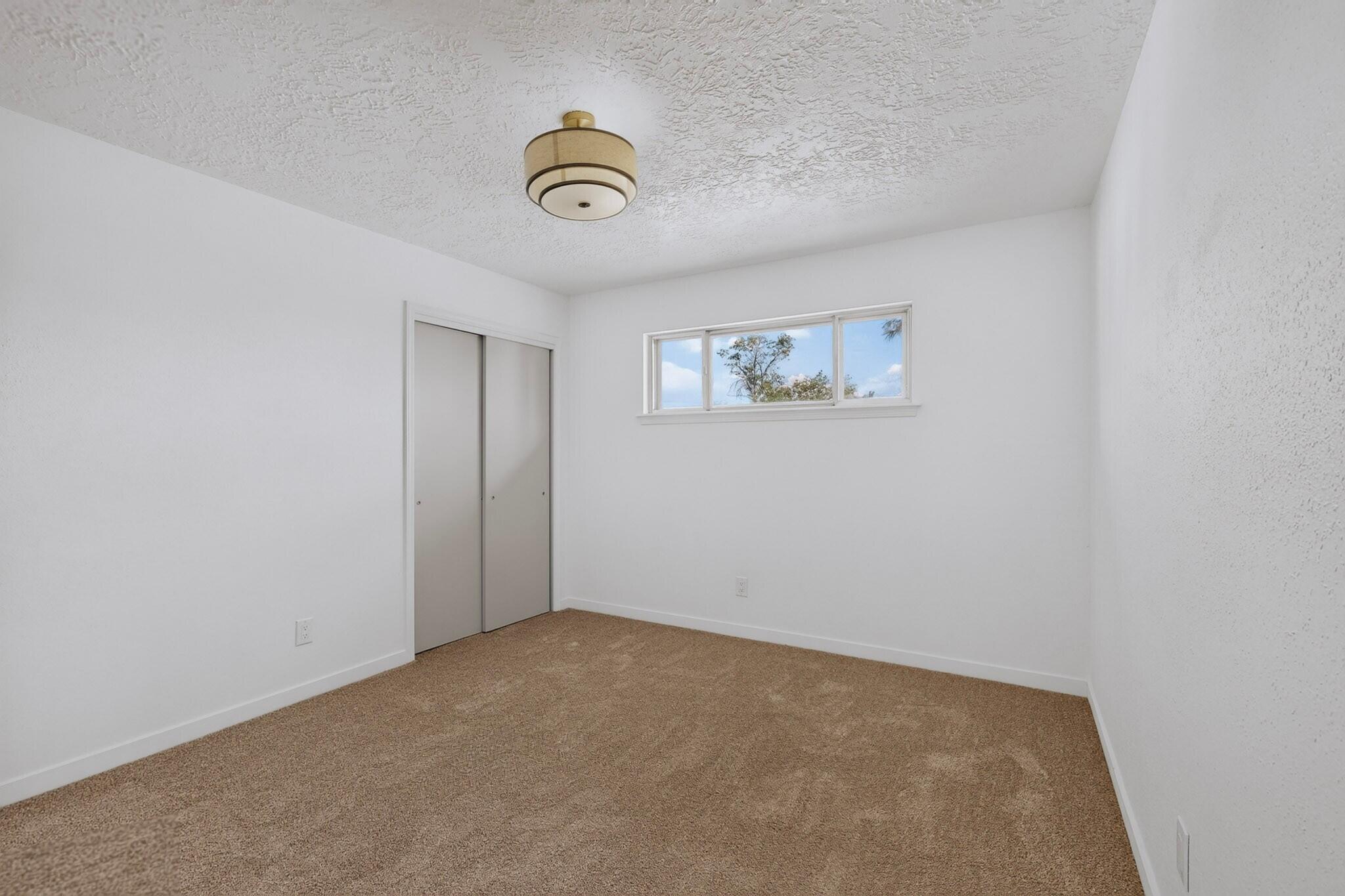 Photo 18 — 12701 Cloudview Avenue NE