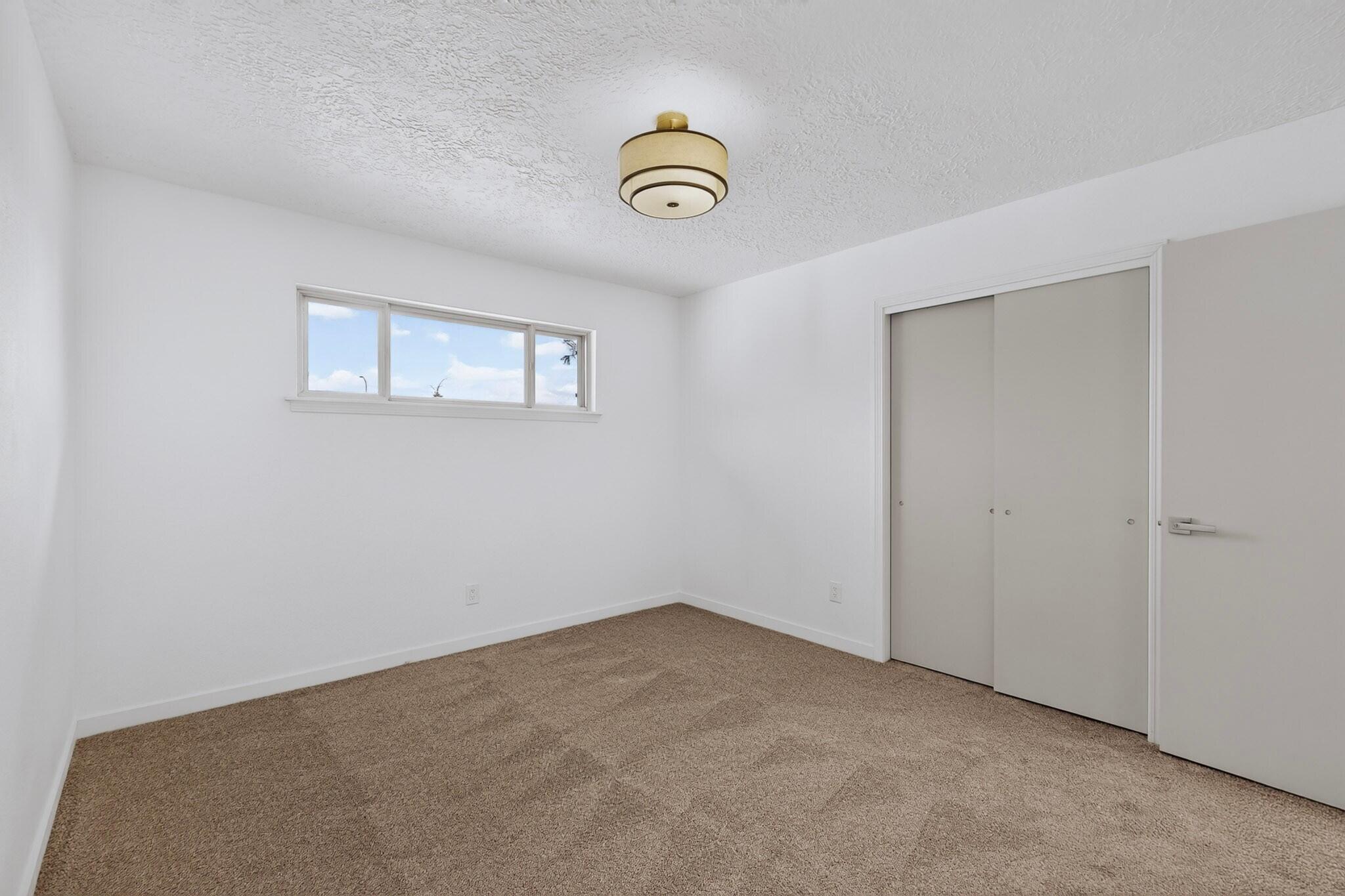 Photo 14 — 12701 Cloudview Avenue NE