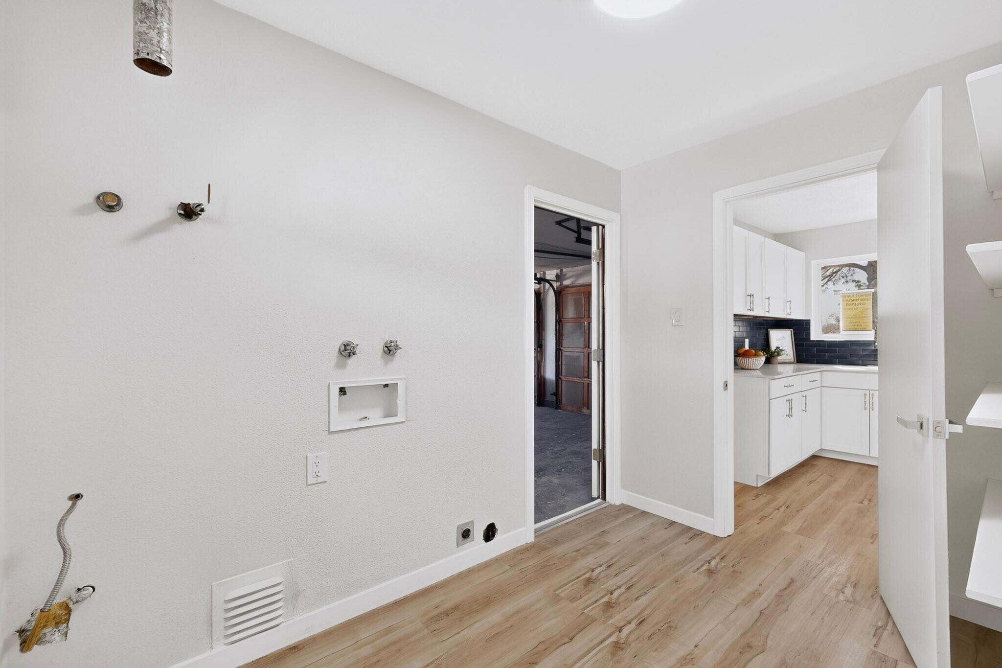 Photo 11 — 12701 Cloudview Avenue NE