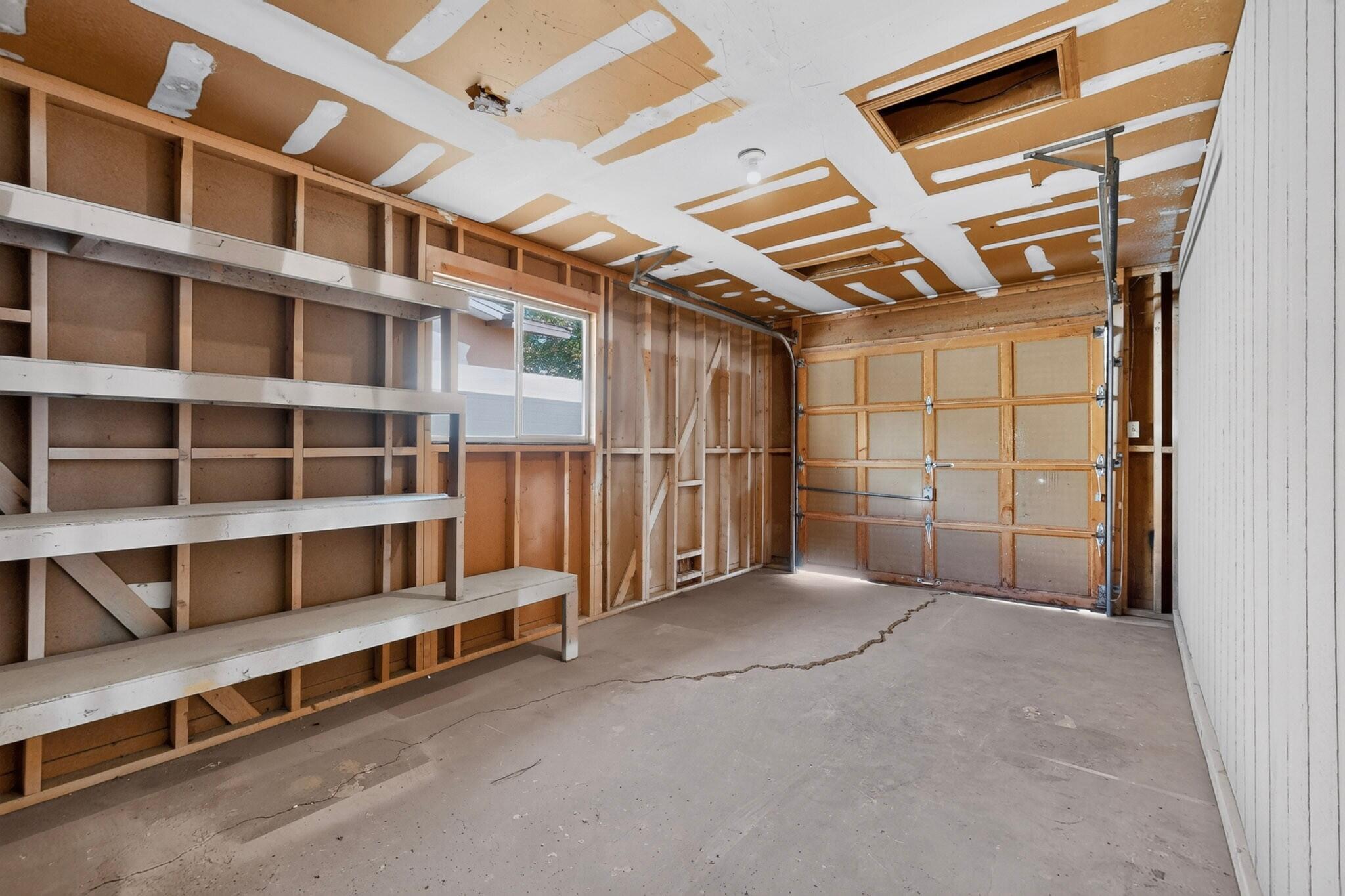 Photo 4 — 12701 Cloudview Avenue NE