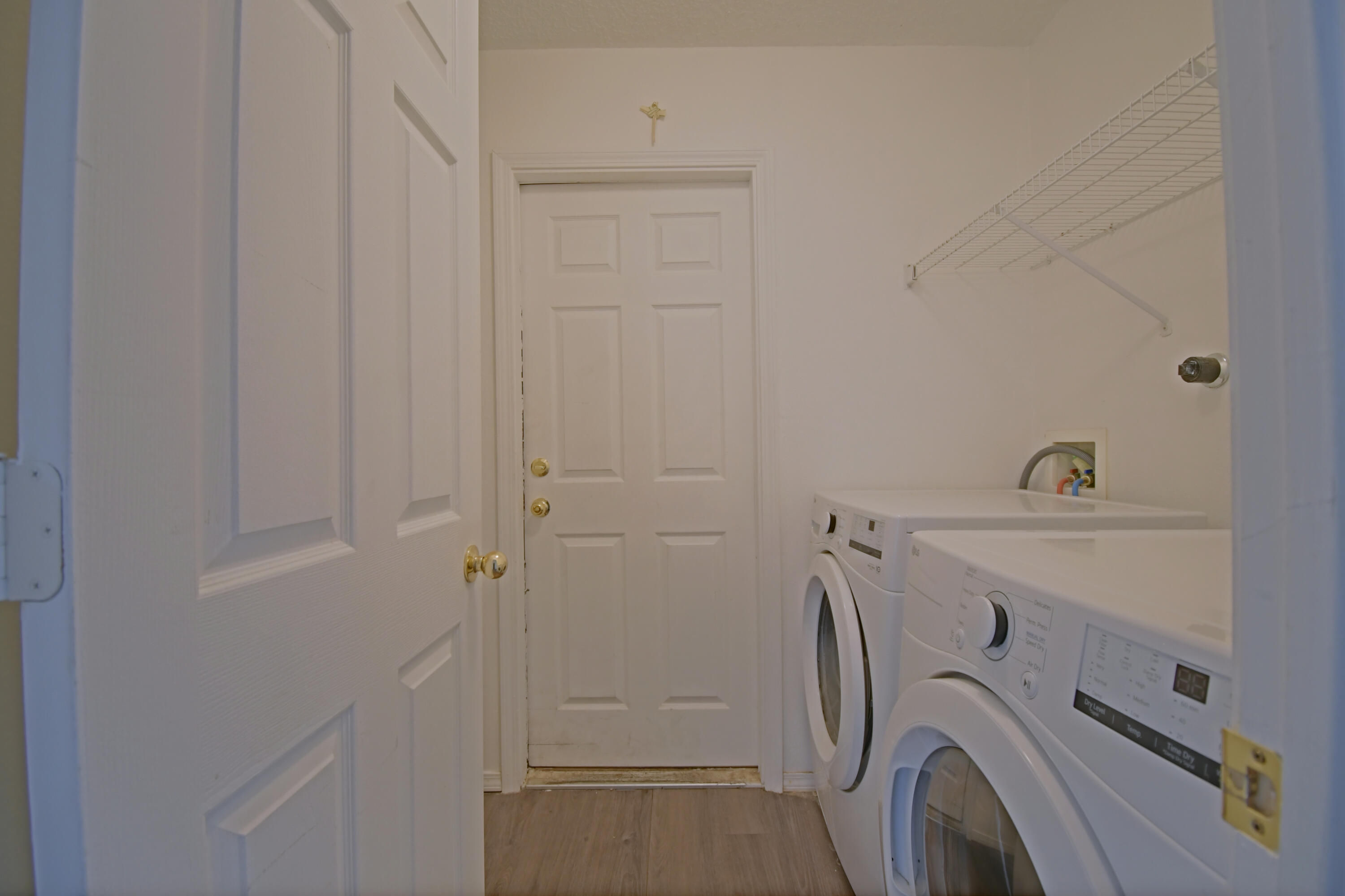 Photo 12 — 6863 Candelia Avenue NW