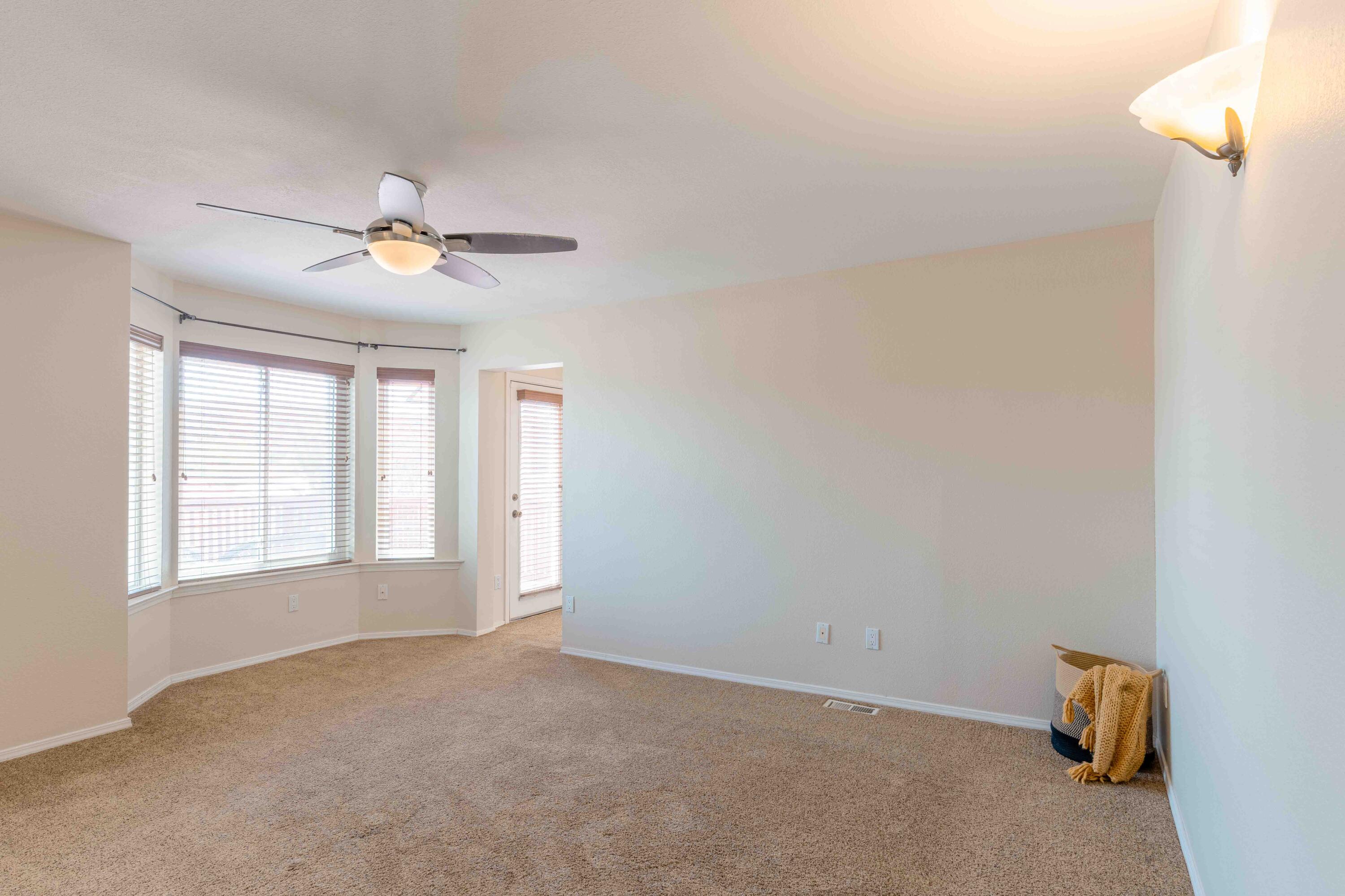 Photo 5 — 6808 Astair Avenue NW