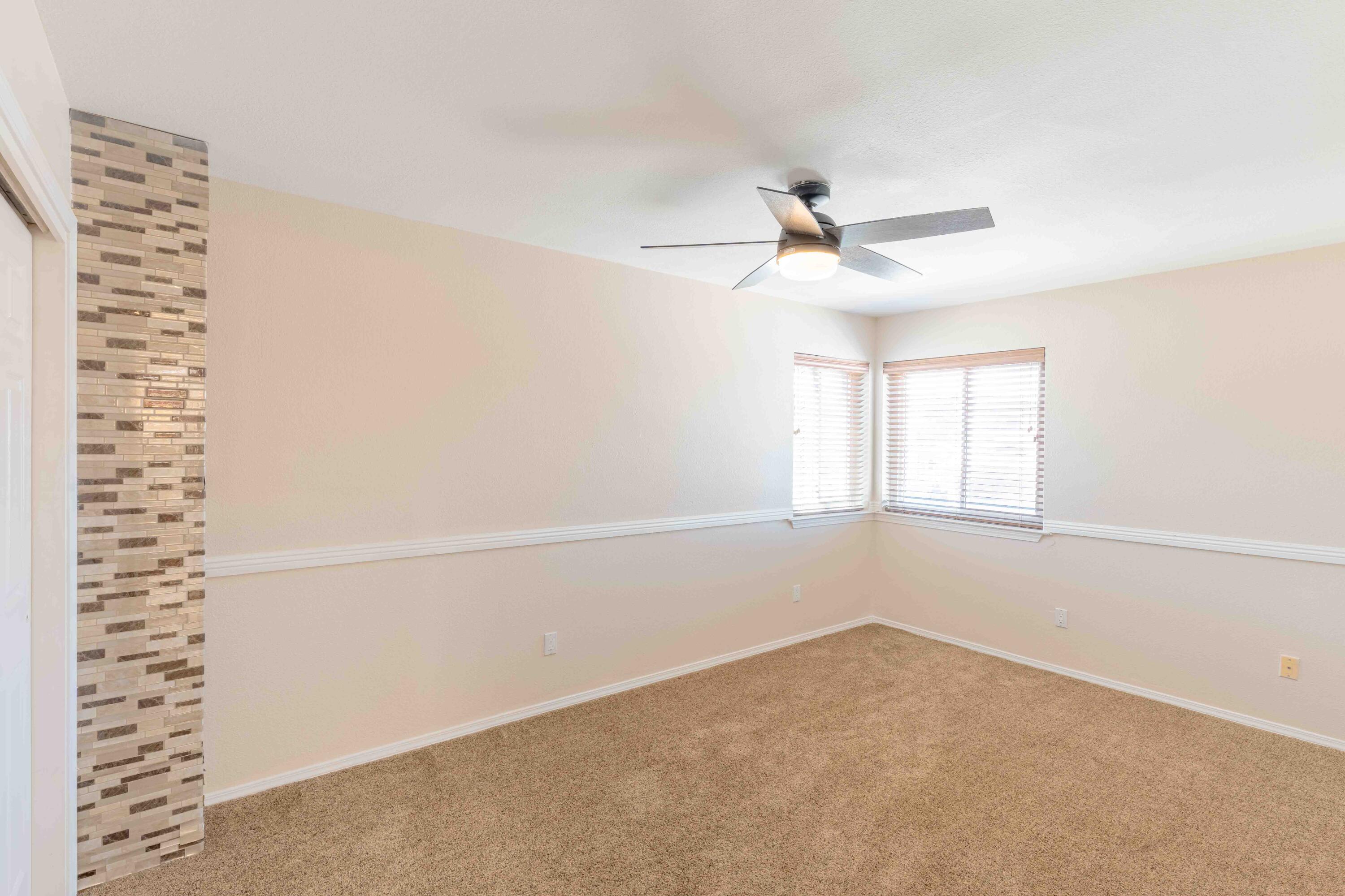 Photo 4 — 6808 Astair Avenue NW