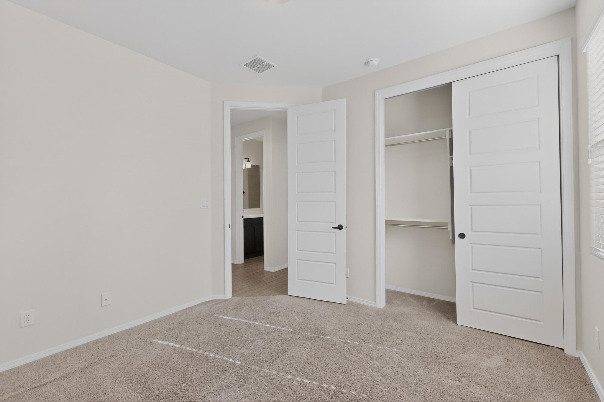 Photo 16 — 294 Adeline Avenue SW