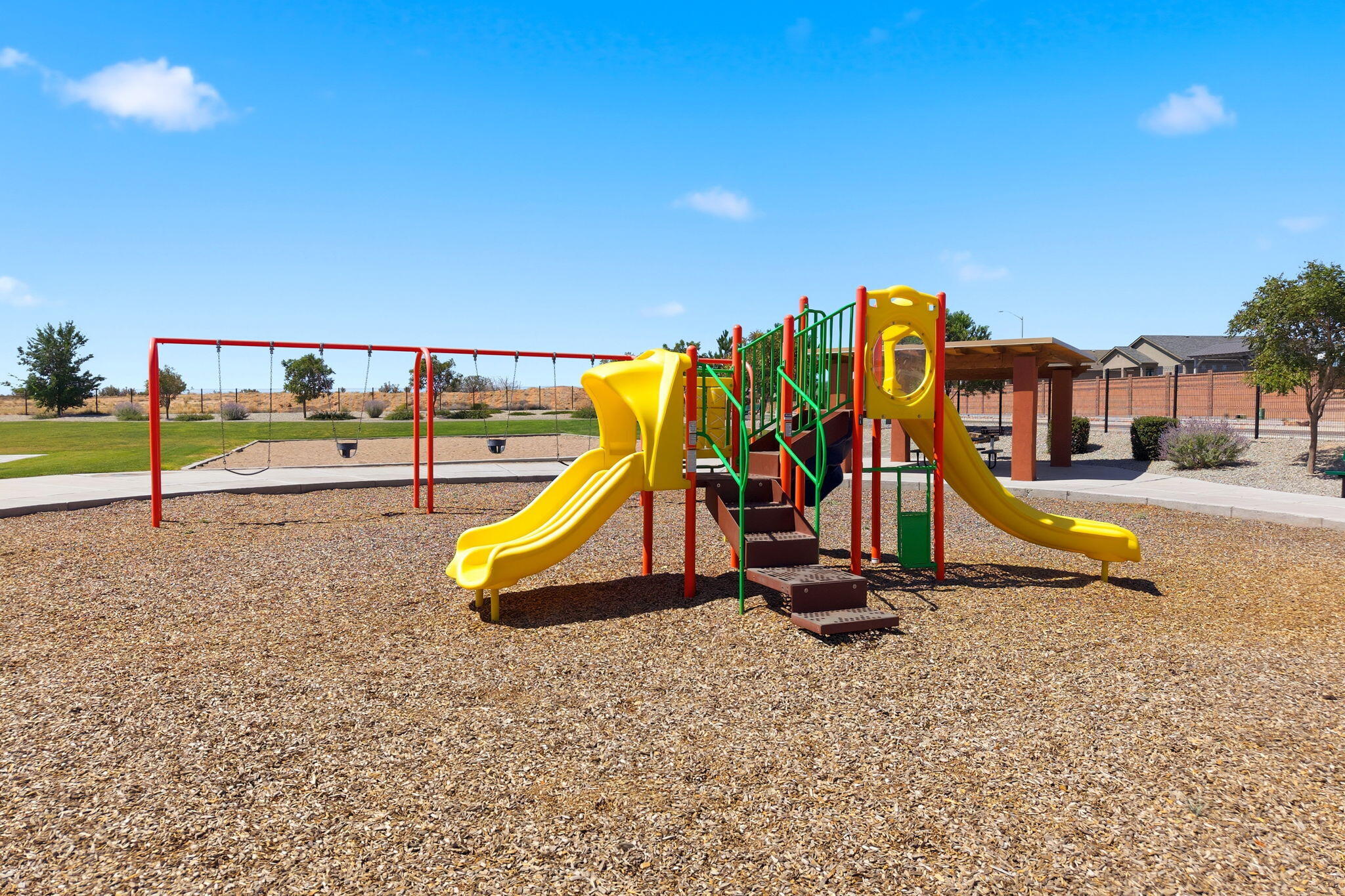 Photo 10 — 4481 Golden Eagle Loop NE