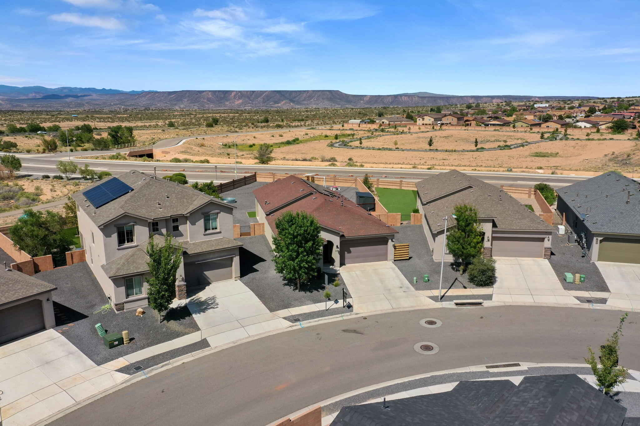 Photo 16 — 4481 Golden Eagle Loop NE