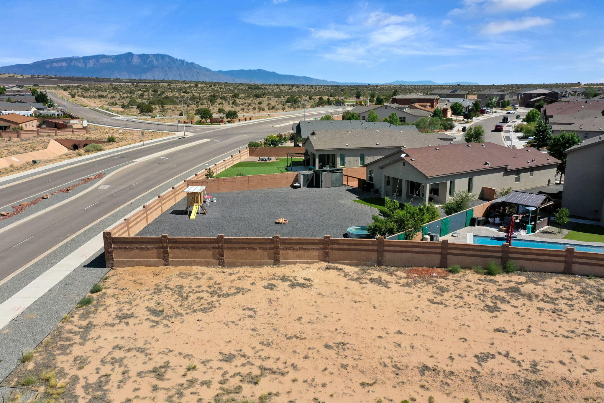 Photo 19 — 4481 Golden Eagle Loop NE