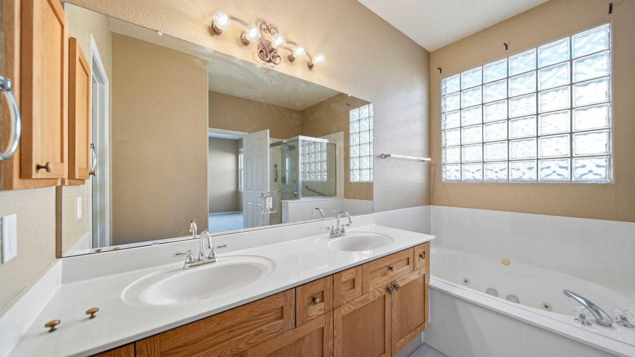 Photo 12 — 5037 Brighton Hills Drive NE