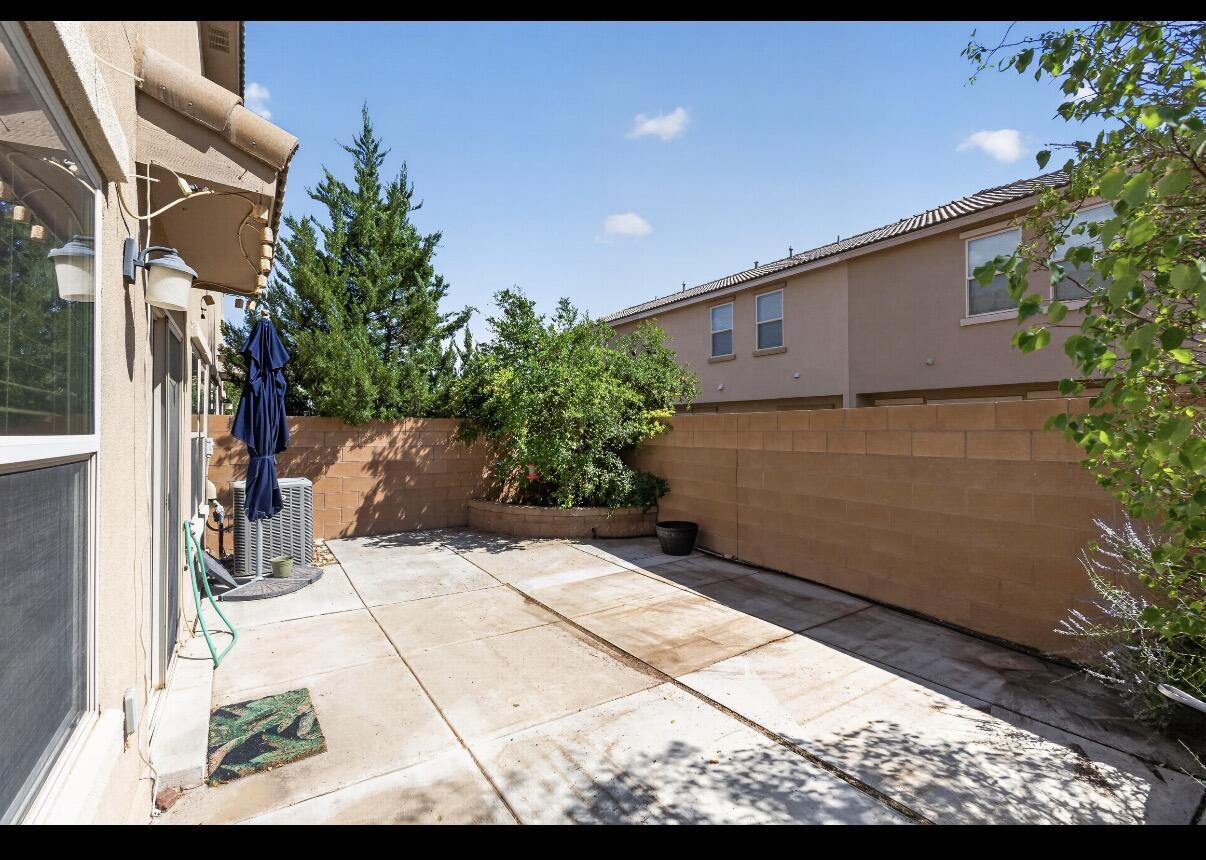 Photo 16 — 10848 Arguello Trail NE