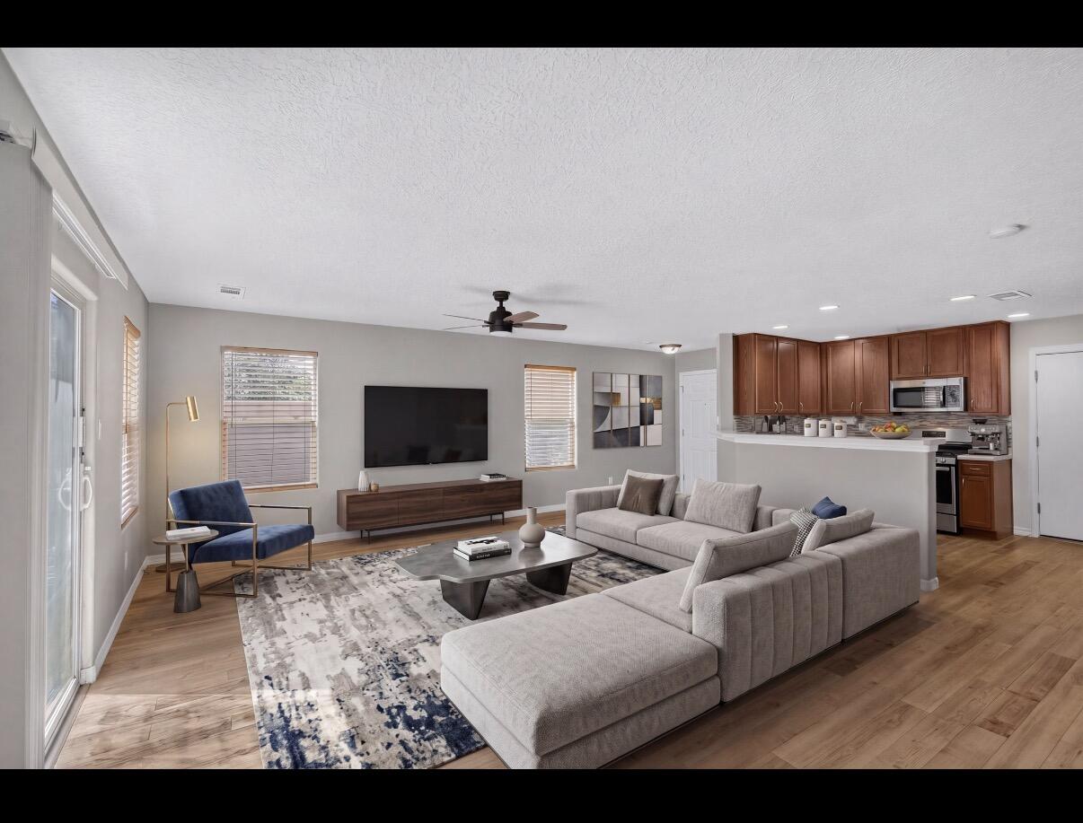 Photo 5 — 10848 Arguello Trail NE