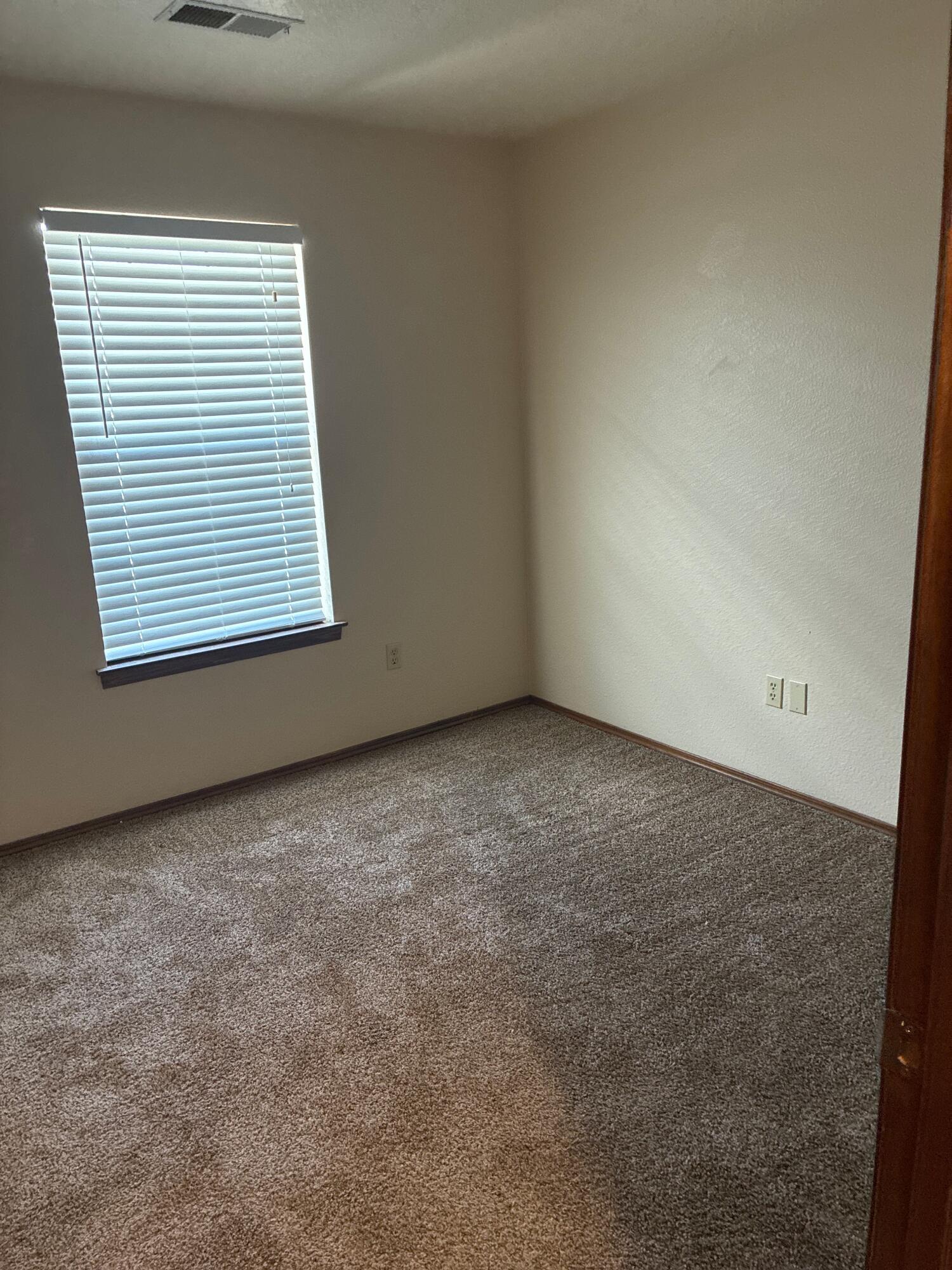 Photo 6 — 5432 Pepperwood Court NW