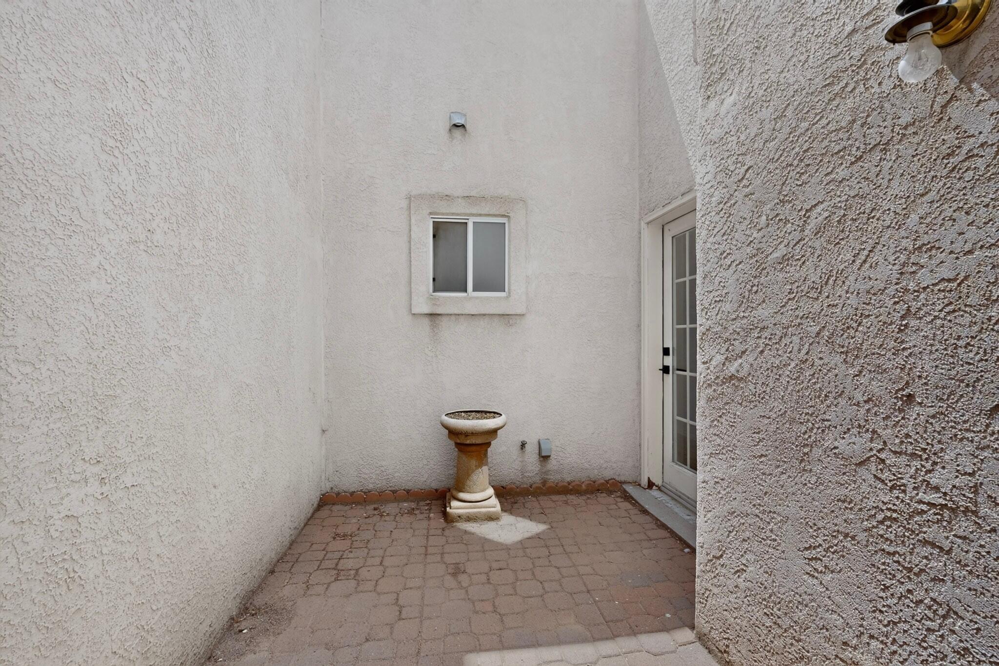 Photo 6 — 9300 Ironshore NE