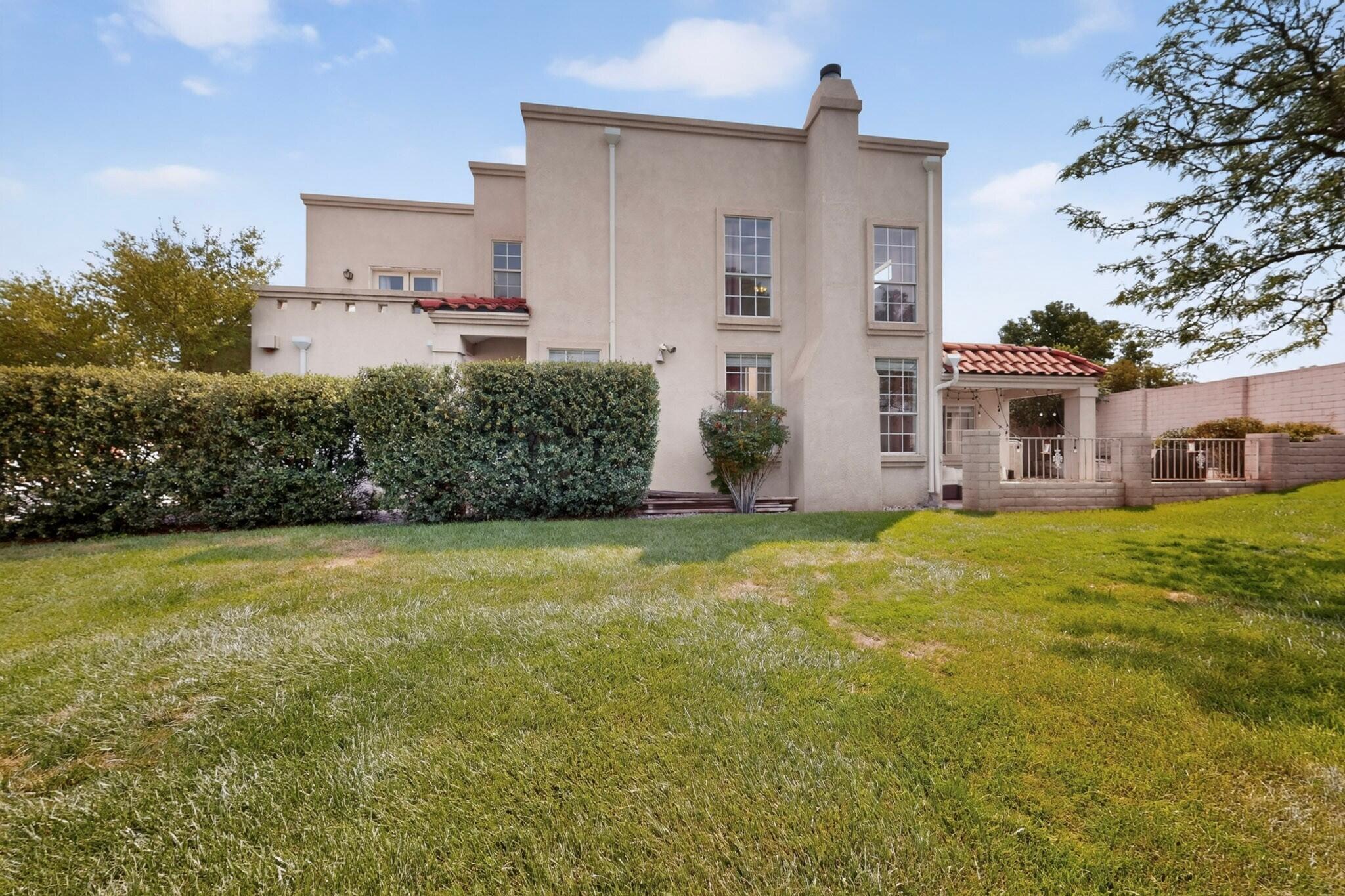 Photo 4 — 9300 Ironshore NE