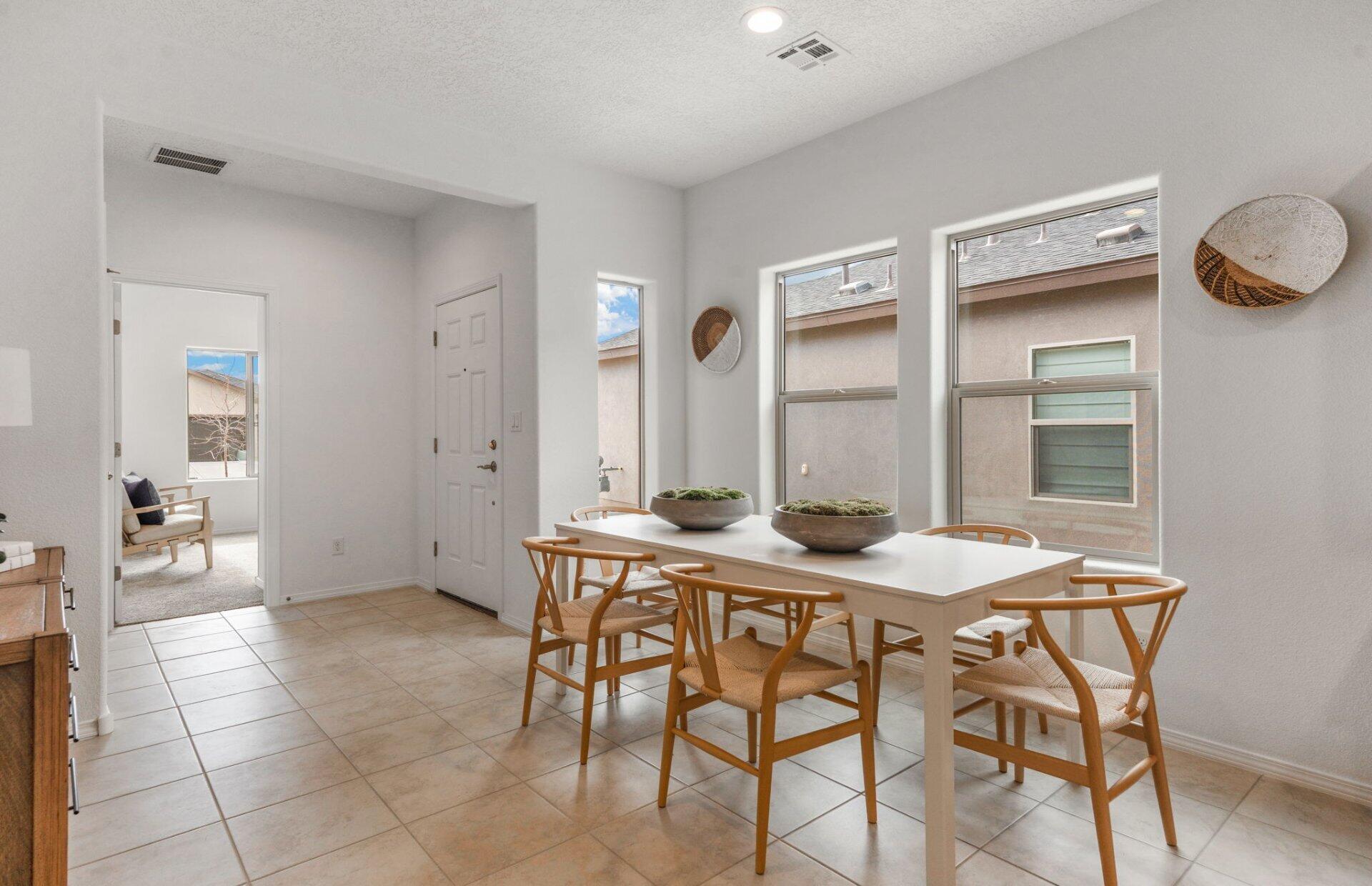 Photo 14 — 282 Spectrum Avenue SW