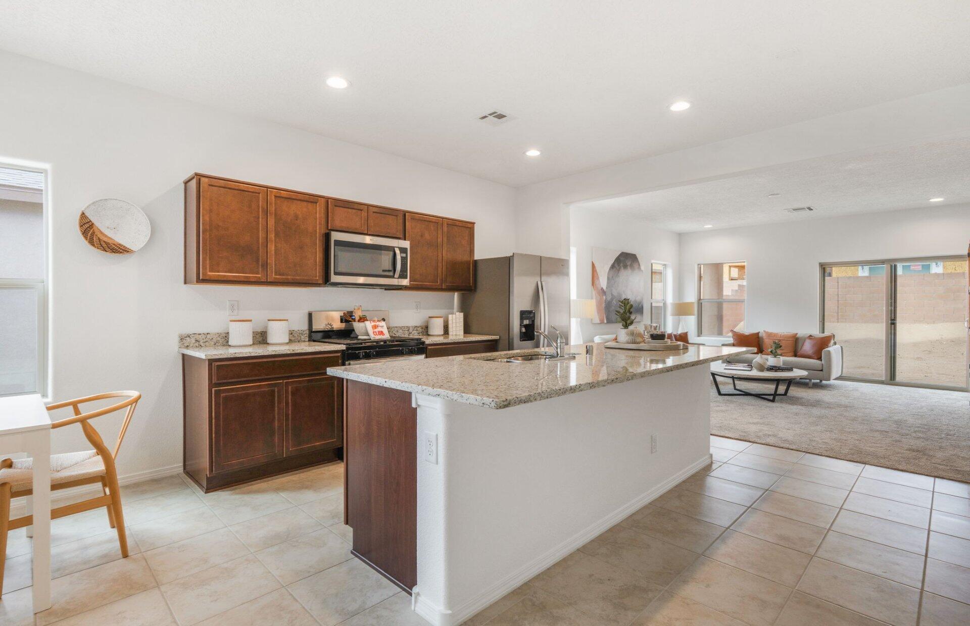 Photo 15 — 282 Spectrum Avenue SW