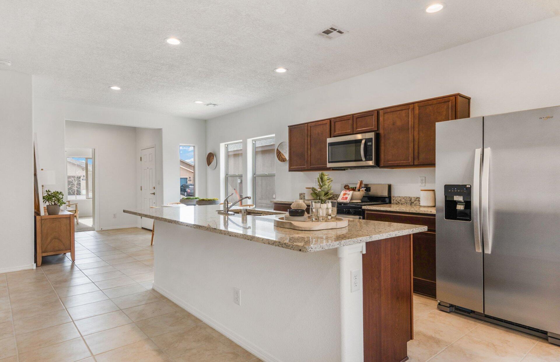 Photo 16 — 282 Spectrum Avenue SW