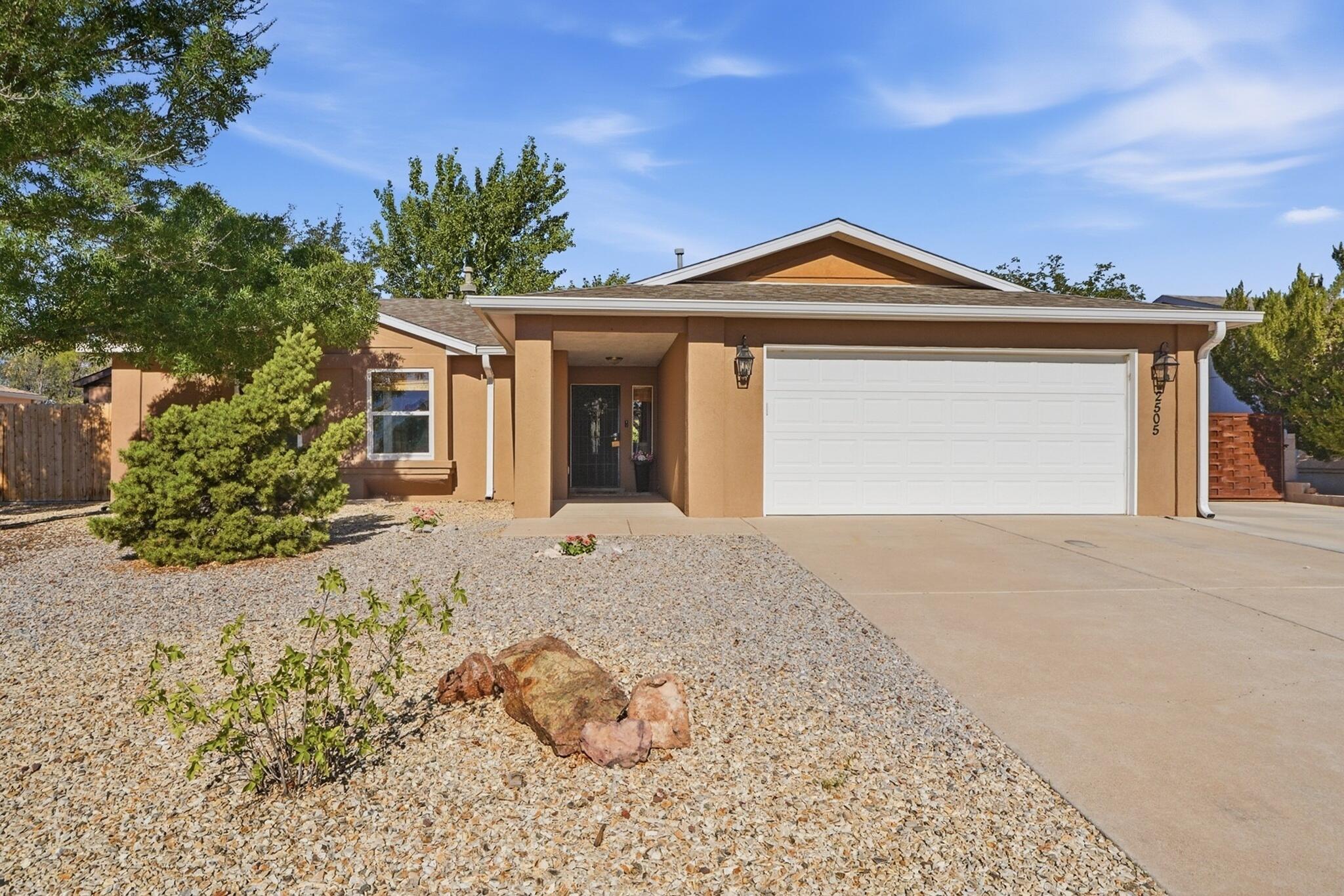 2505 Twin Buttes Drive NE